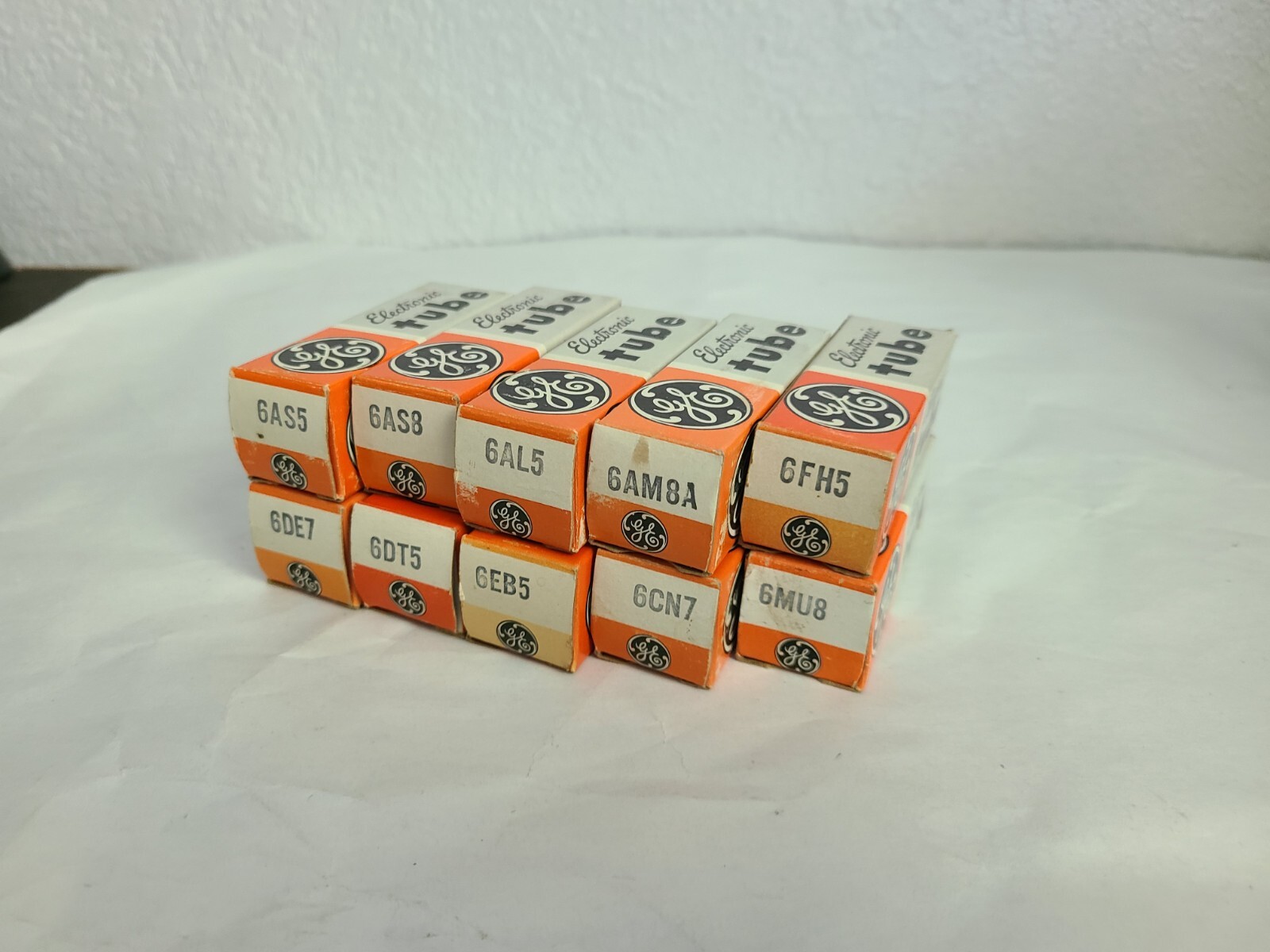 Lot 10 GE Electronic Tubes w Boxes 6DE7, 6DT5, 6AS5, 6FH5 ETC