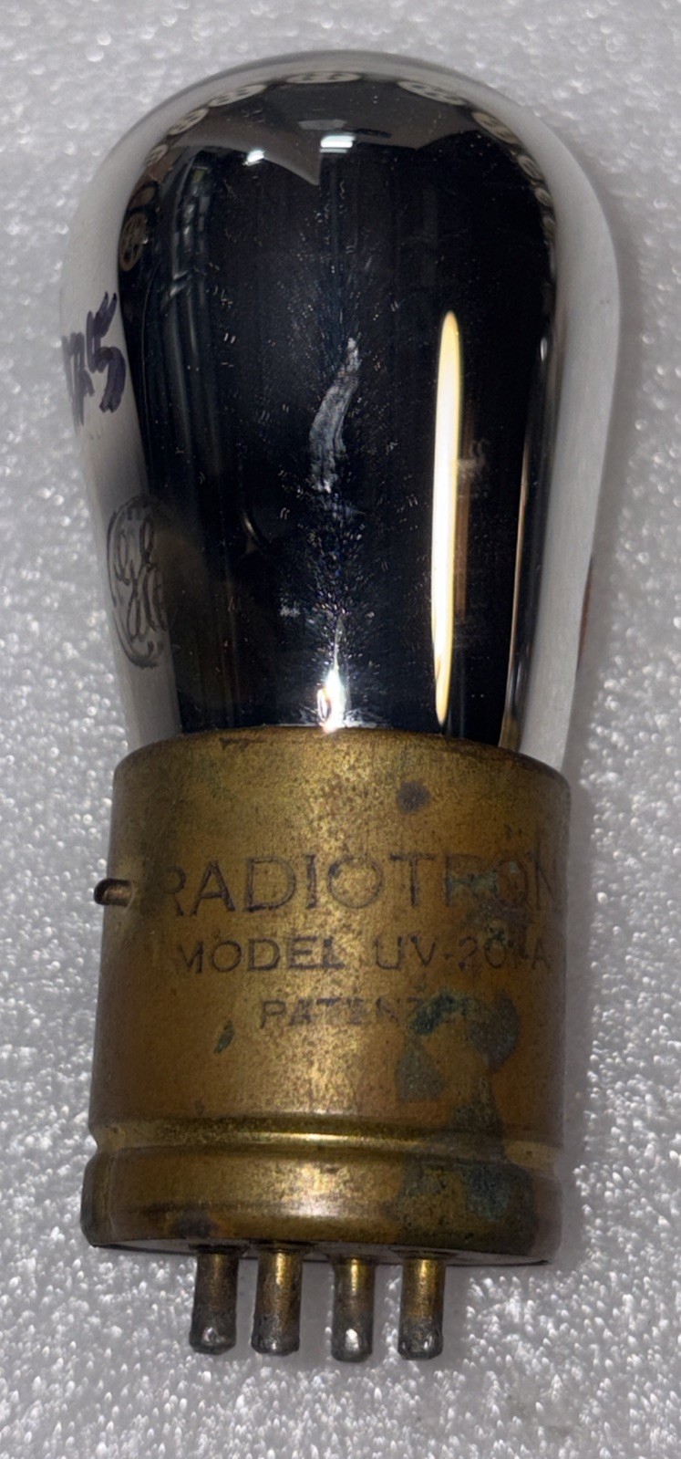 RCA Radiotron UV-201-A 01A Short Pin Brass Base Vacuum Tube Tested Strong