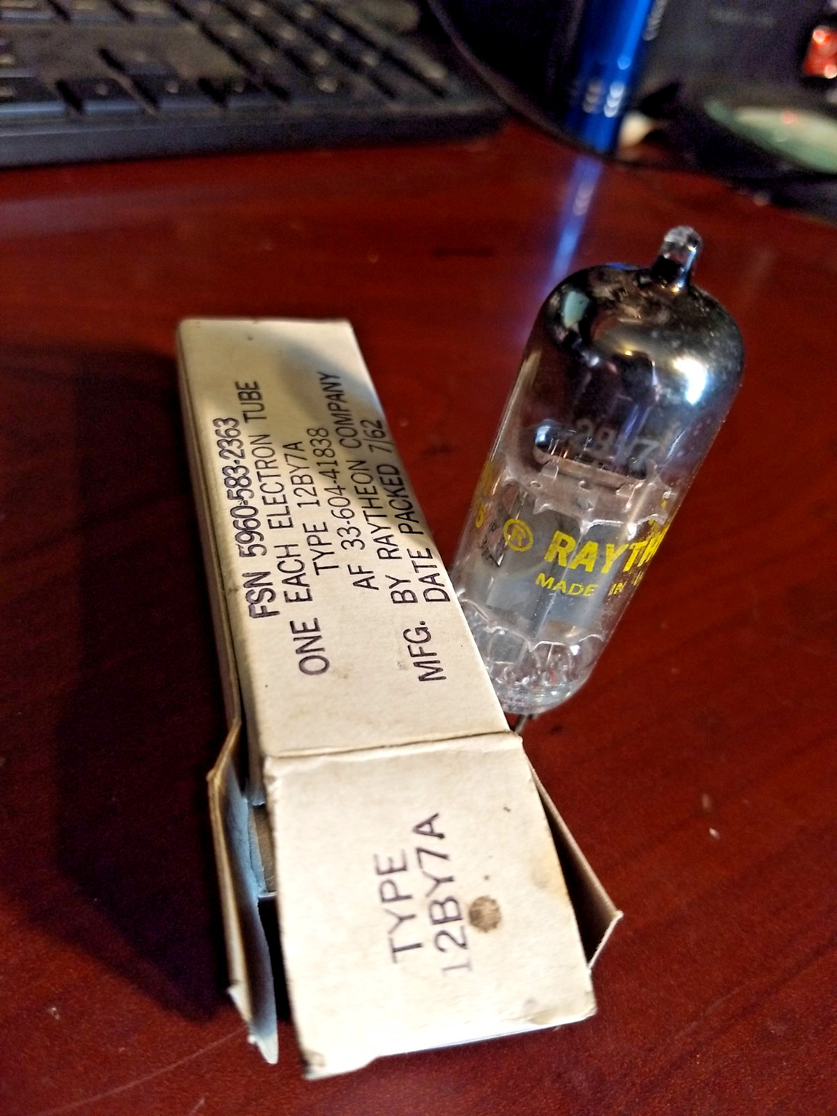 1 -Raytheon 12BY7A Electron Vacuum Audio Tube FSN 5960-583-2363 Made in USA 7/62