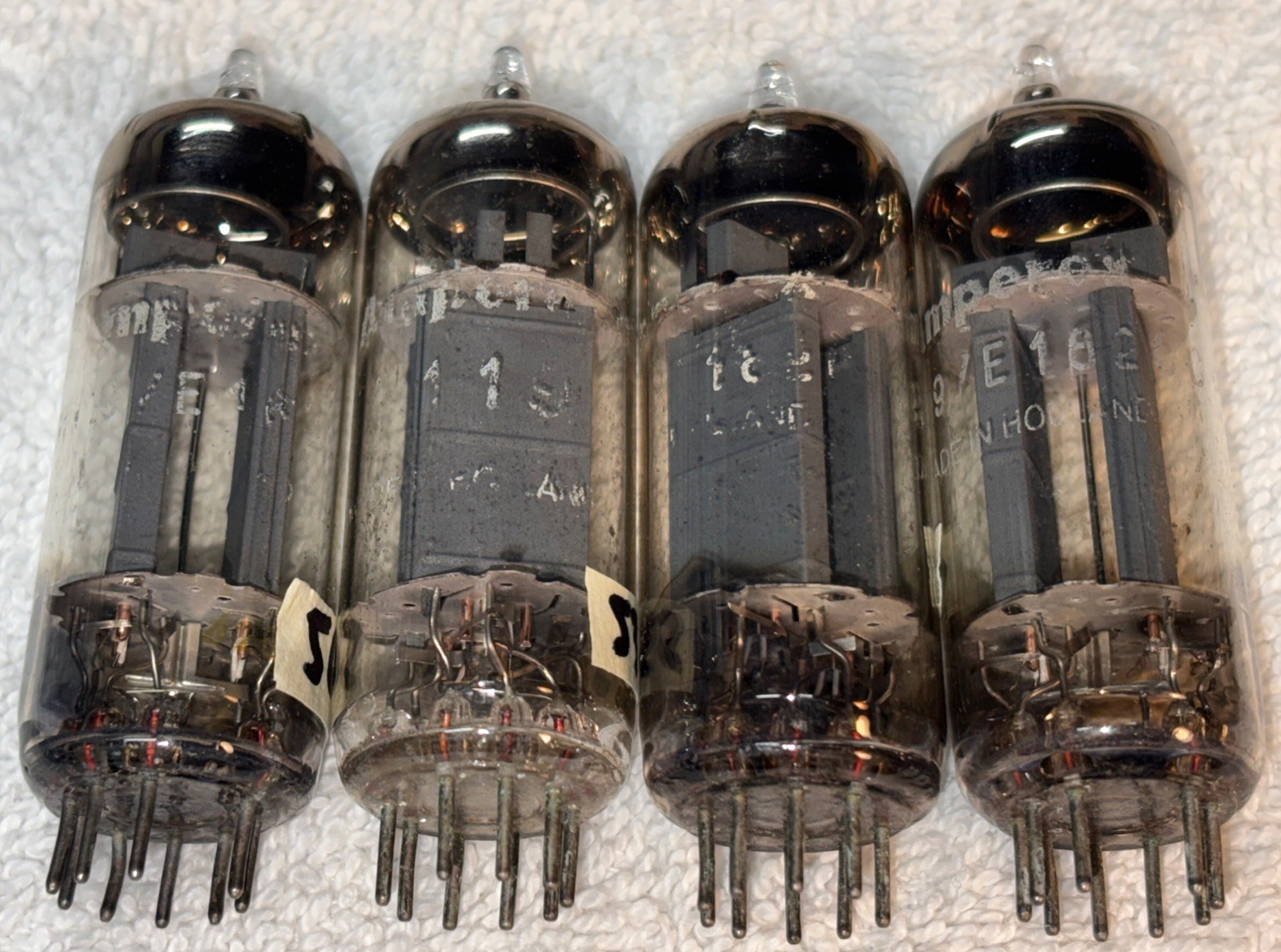 4- Amperex 7119 / E182CC Vacuum Tubes TV7 Tested Strong Closley Matched Quad