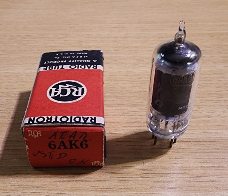 6AK6, RCA, Power Pentode Vacuum Tube – TESTED