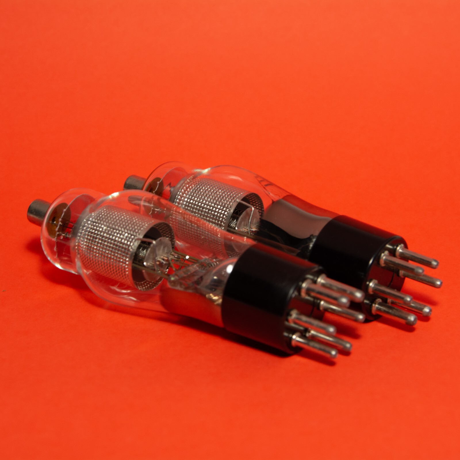 PAIR 10J12S / WE310A Svetlana Pentode Valves Soviet Tube. Same date.