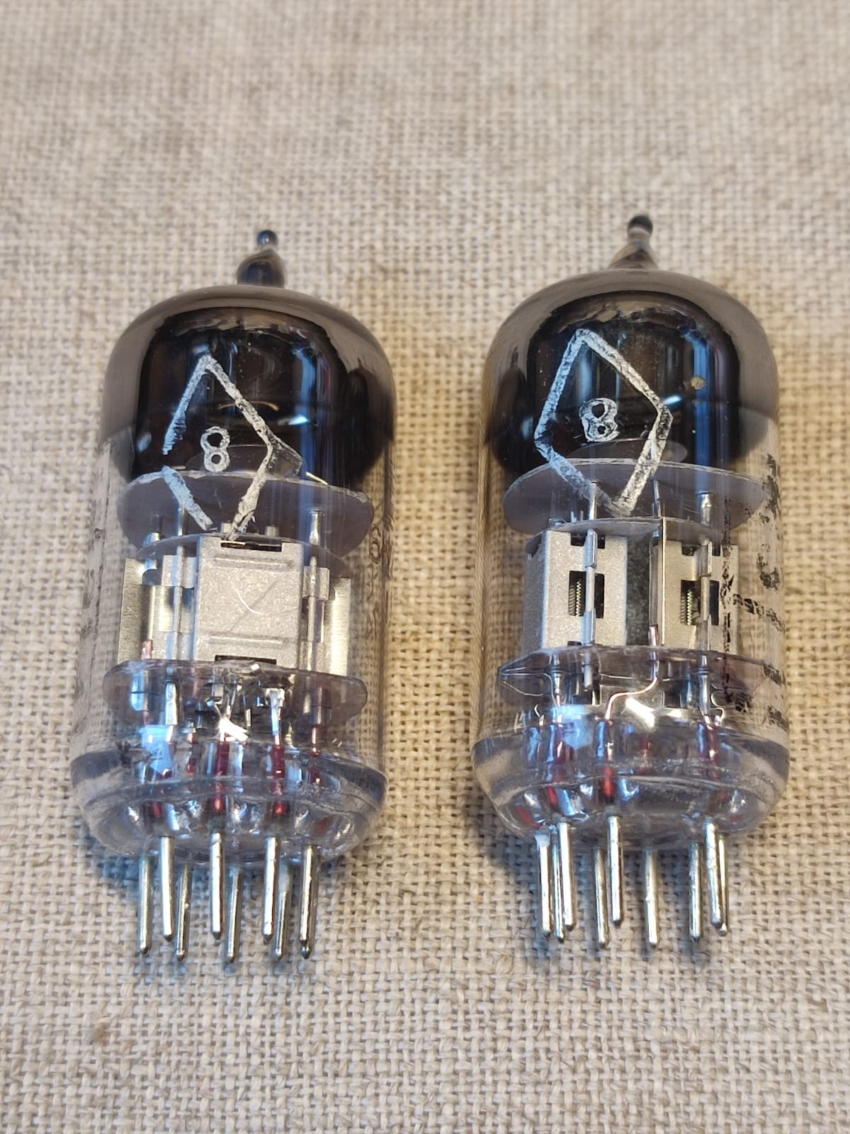 2 pcs. 6N2P-EV Voskhod / ECC83 Double Triode Tubes I.1974′ Same Date, Rare