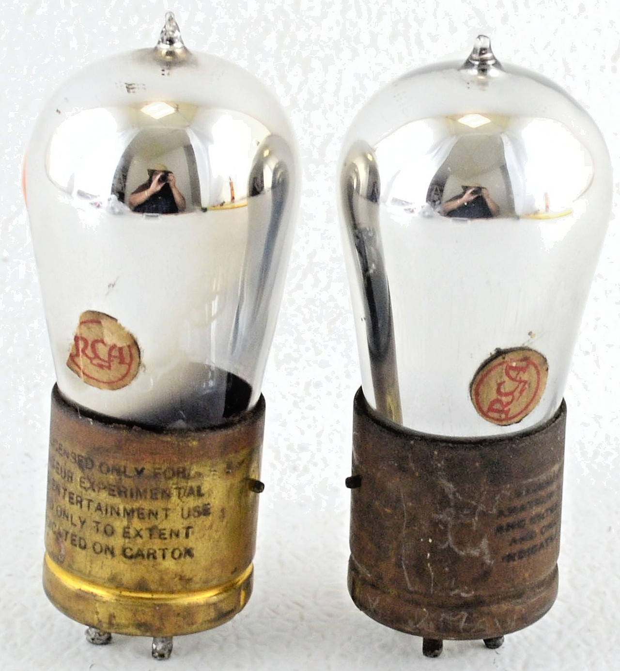 Pair RCA Radiotron UV-201A Brass Base Short Pin Vacuum Tubes TV-7 Strong 1920s
