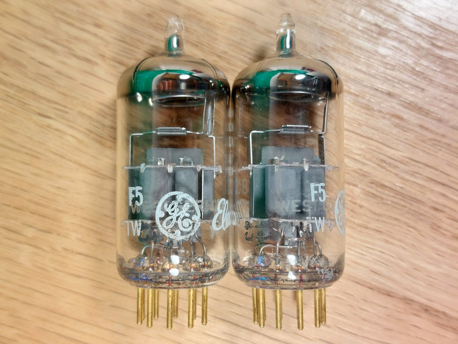Pair of Siemens (GE lbl) 6922 E88CC NOS NIB 1964 Gold Pin Vacuum Tubes
