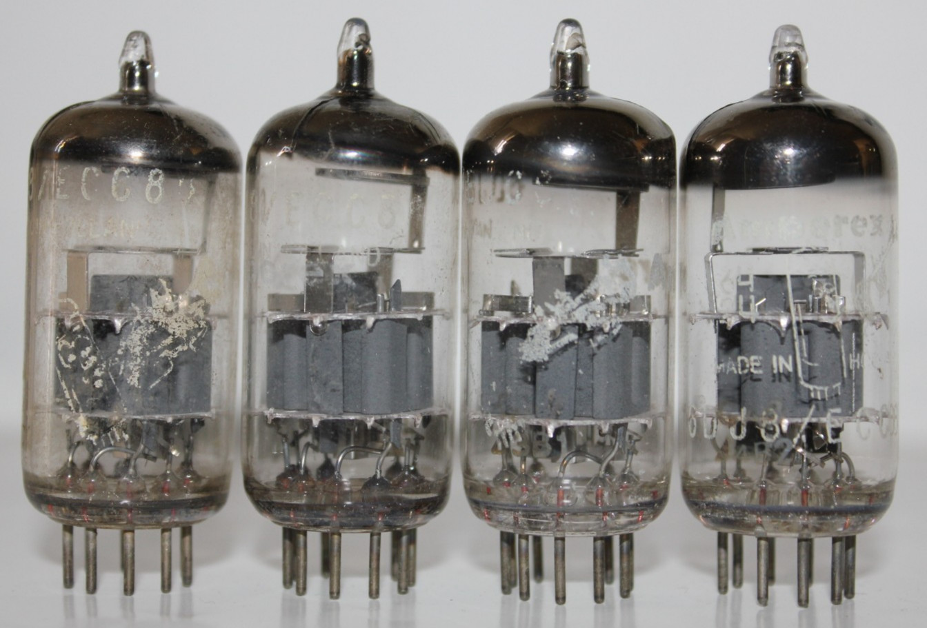 4 X Amperex Bugle Boy 6DJ8 / ECC88 tubes, made in Holland, Tested Excellent (42)