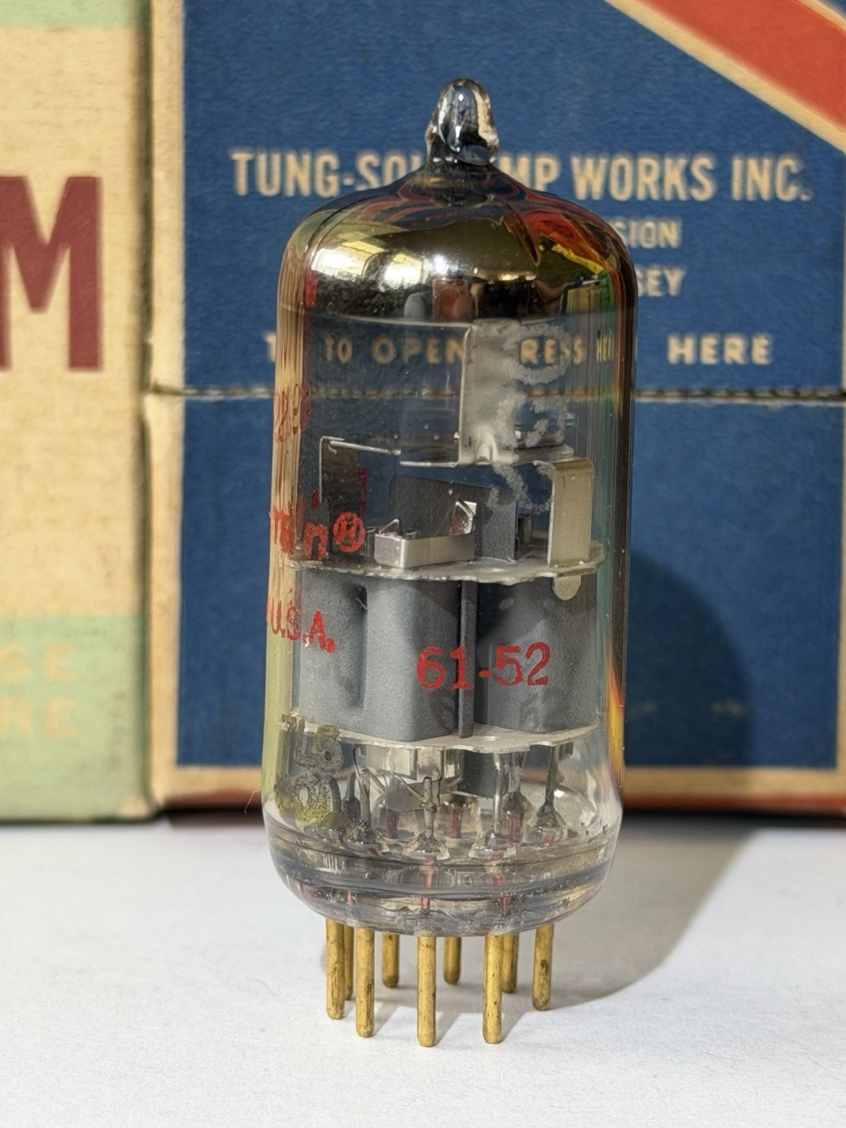 AMPEREX NEW YORK / BECKMAN GOLD PIN 6922 TUBE CODES 7L5/*0L & 61-52 TV7 TEST