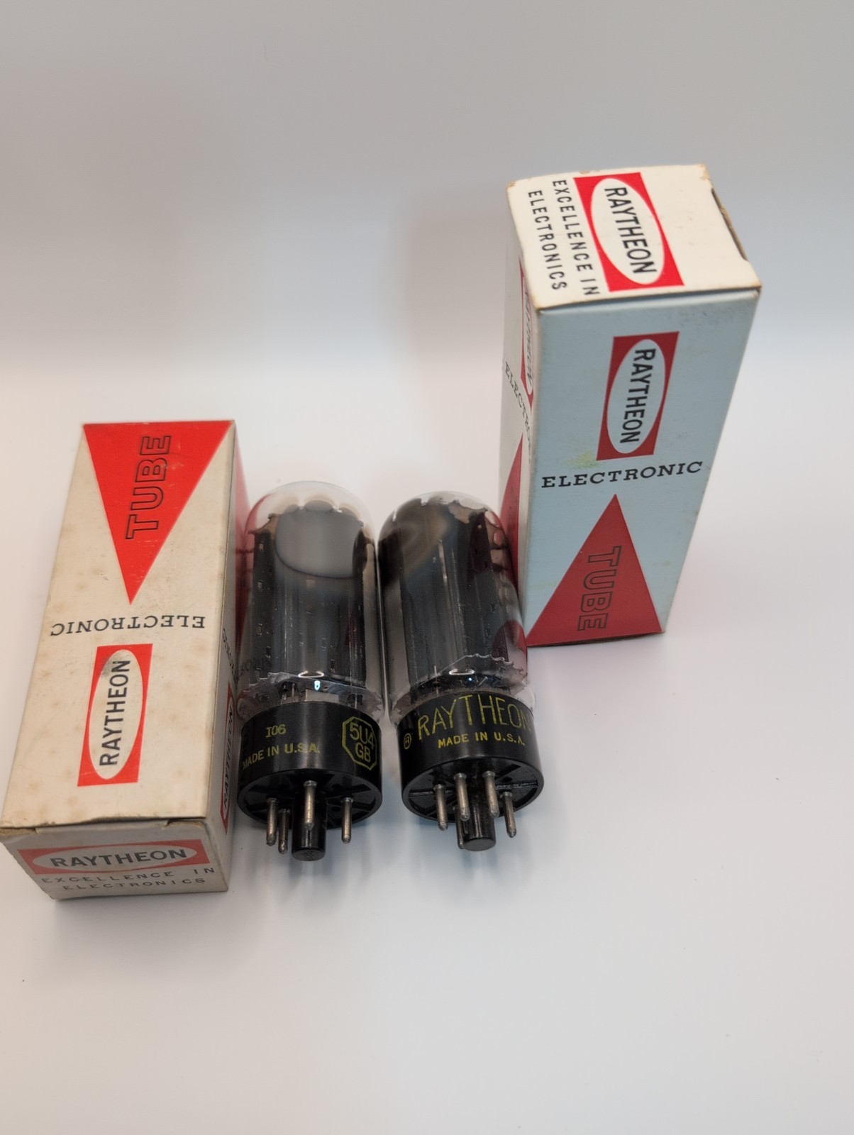 TWO RAYTHEON 5U4GB Rectifier VACUUM TUBES Vintage TESTED