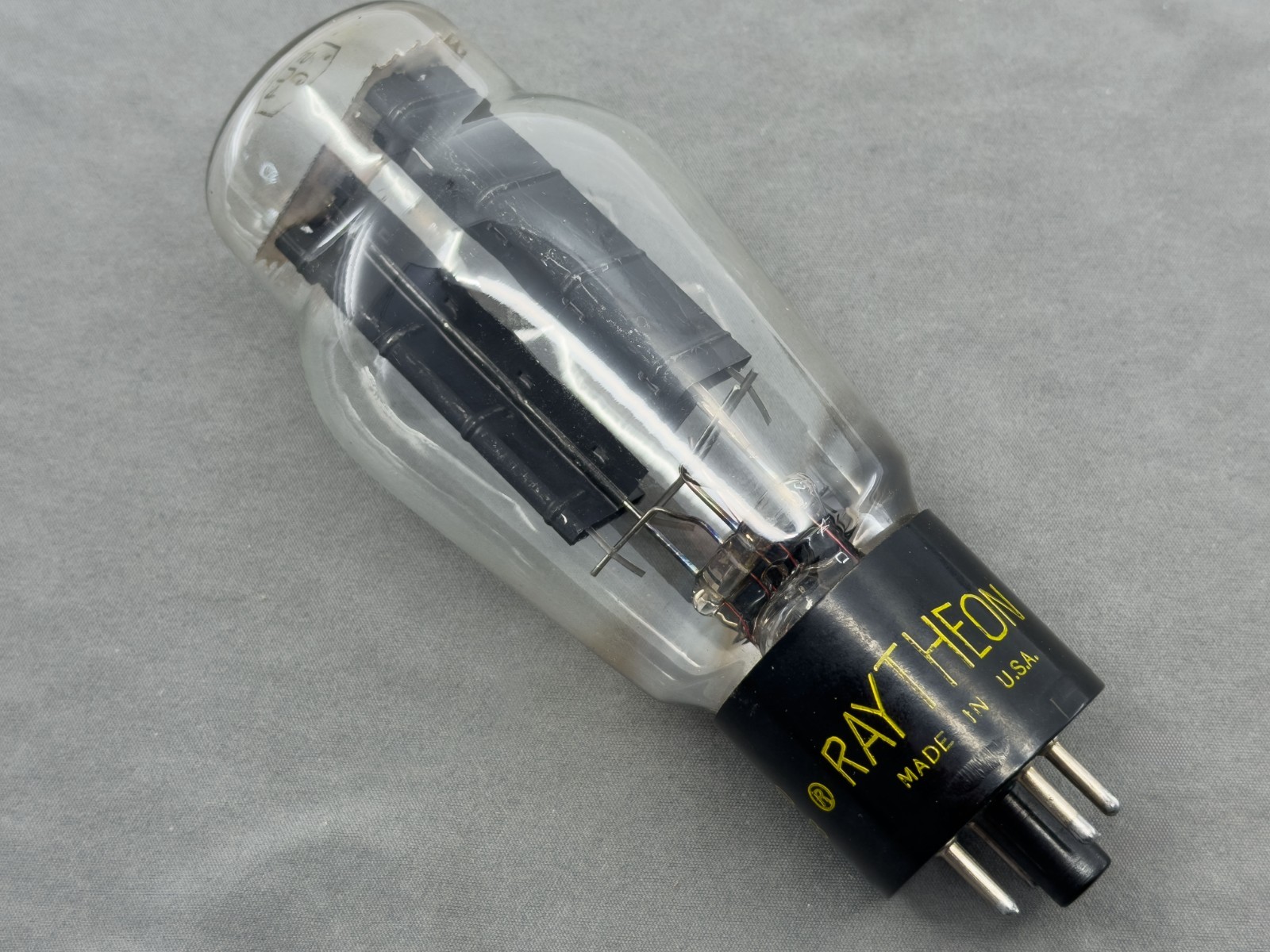 (1) Raytheon 5U4G Rectifier Tube Ribbed Black Plates 1956 Test Strong TV-7U
