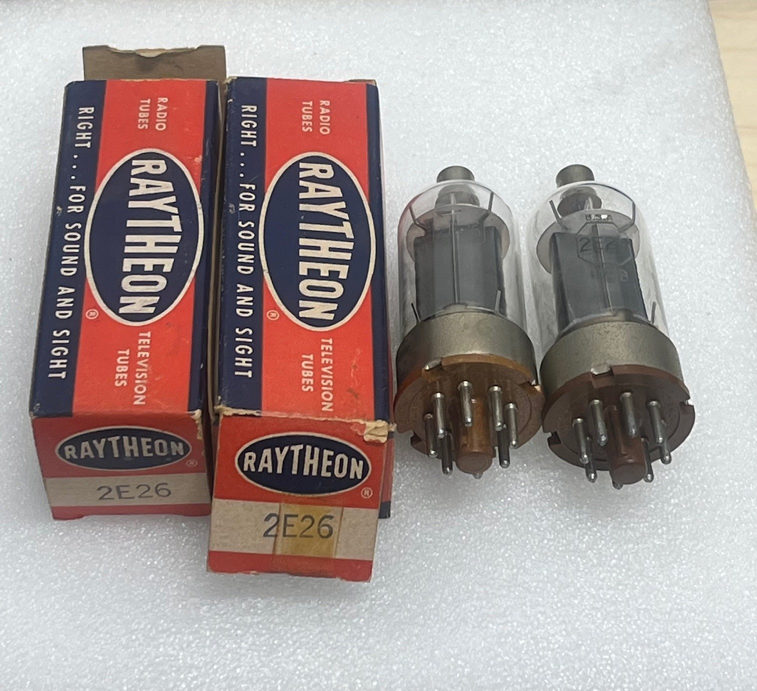 Raytheon 2E26 VHF Transmitting Beam Tetrode Valve Tubes Lot of 2pcs, NEW!
