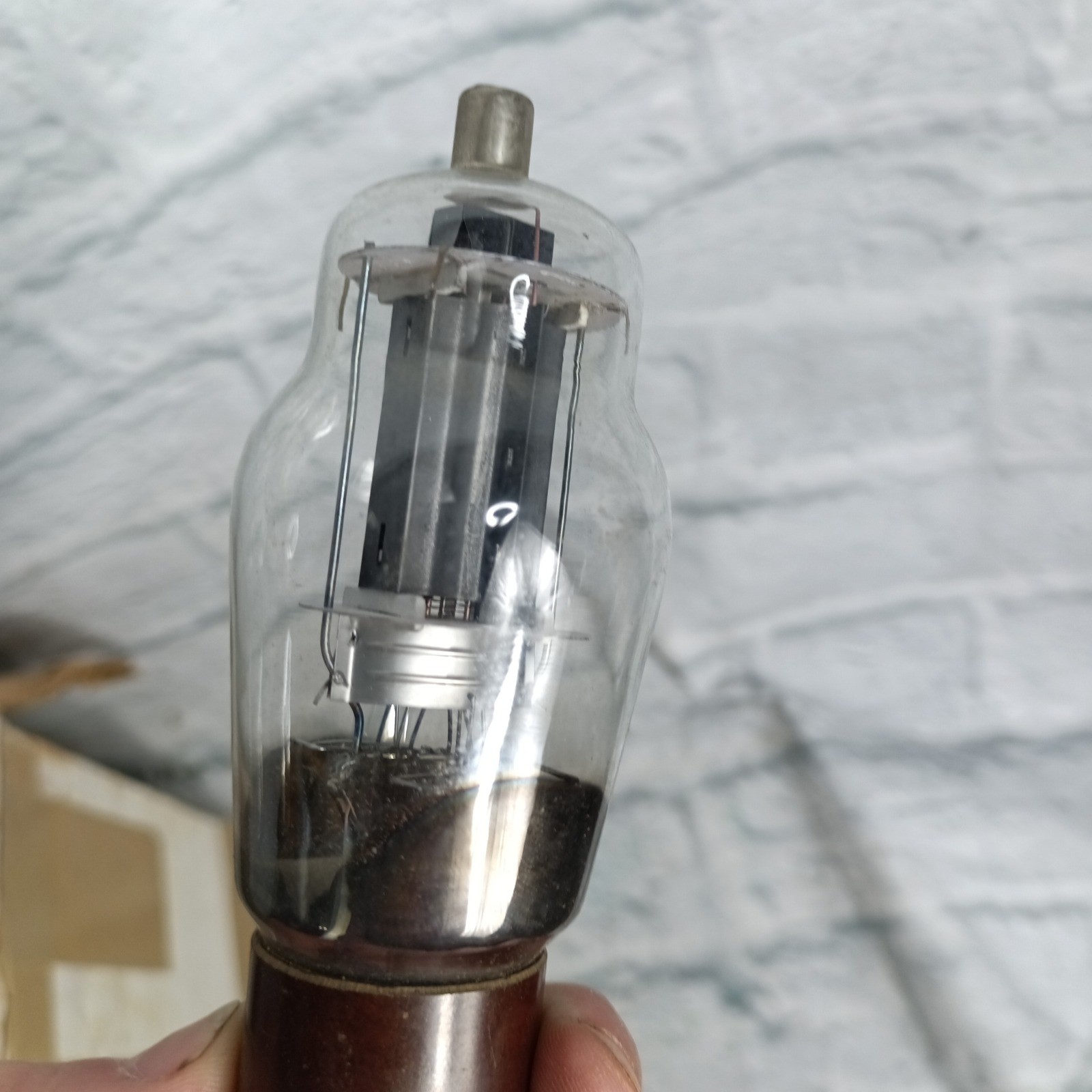 JAN CRC-1625 Vacuum Tube VT-136 Military Radio Transmitter 7-Pin Brown Base cf