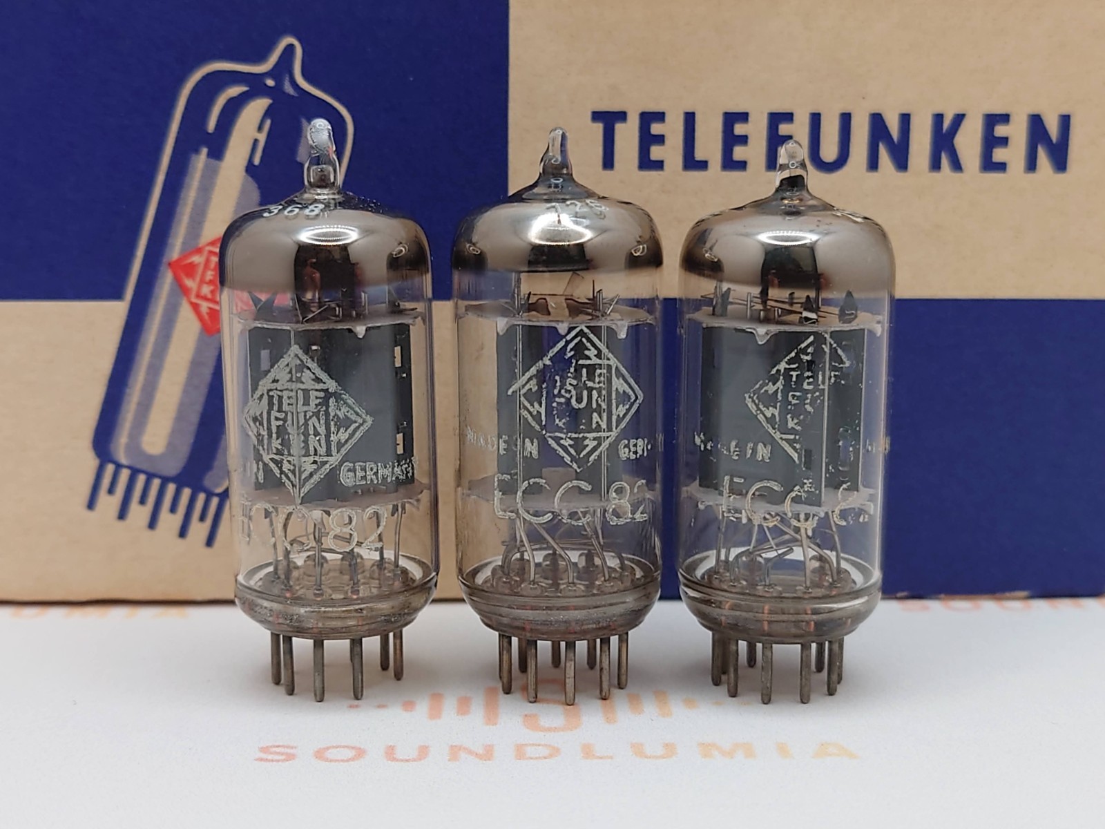 Telefunken ECC82 12AU7 Ribbed Plates ◇ Bottom Matched Trio – Berlin 1957 – NOS+