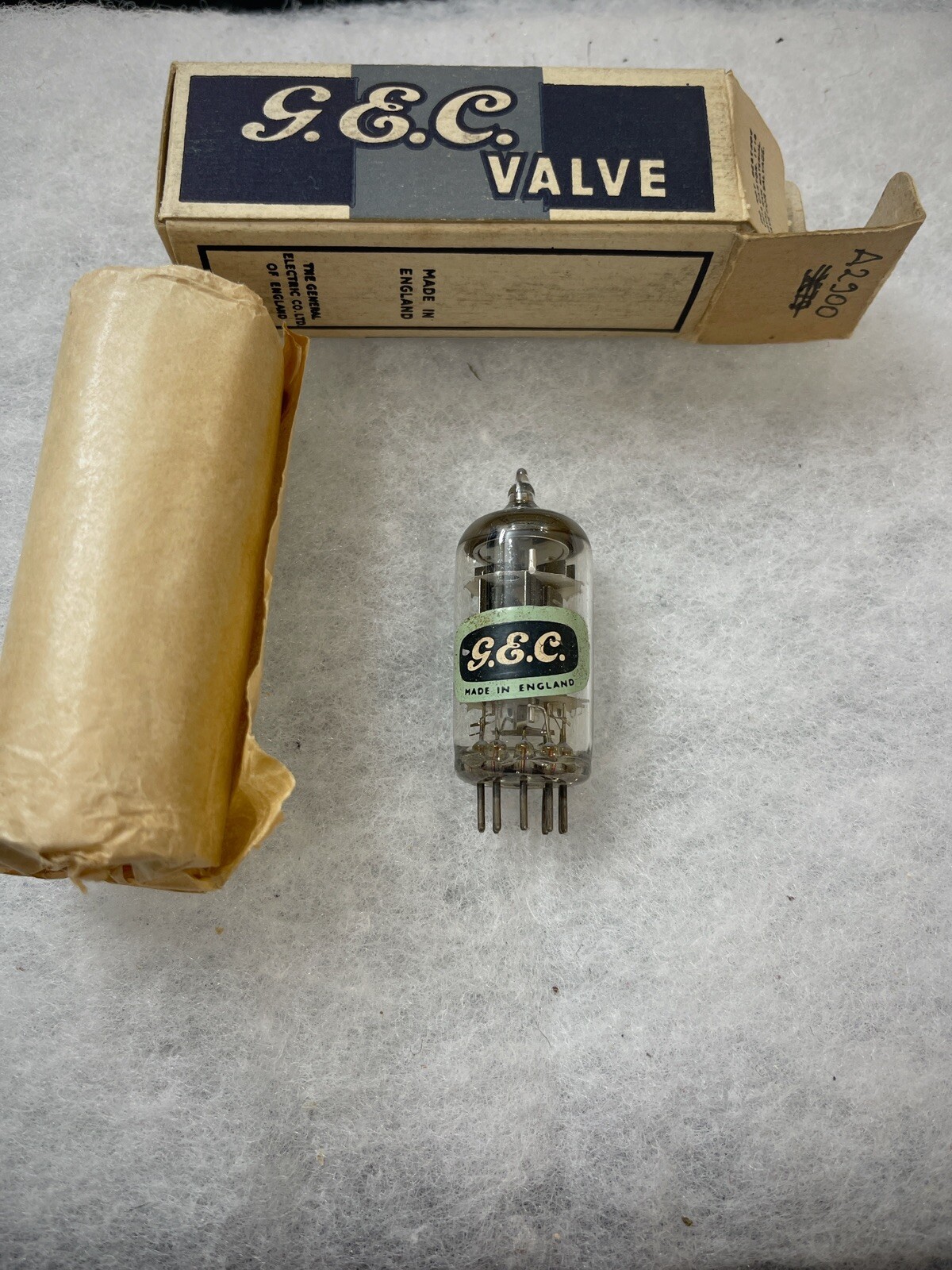 GEC A2900 CV6091 B309 12AT7 black Welded plate Disc Getter NOS Tested Rare