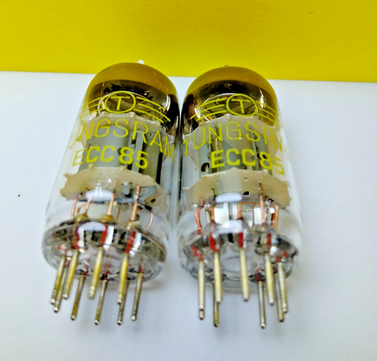 2 pcs NEW ECC85/ 6AQ8/ Tungram tubes Same Date, Matched Pair