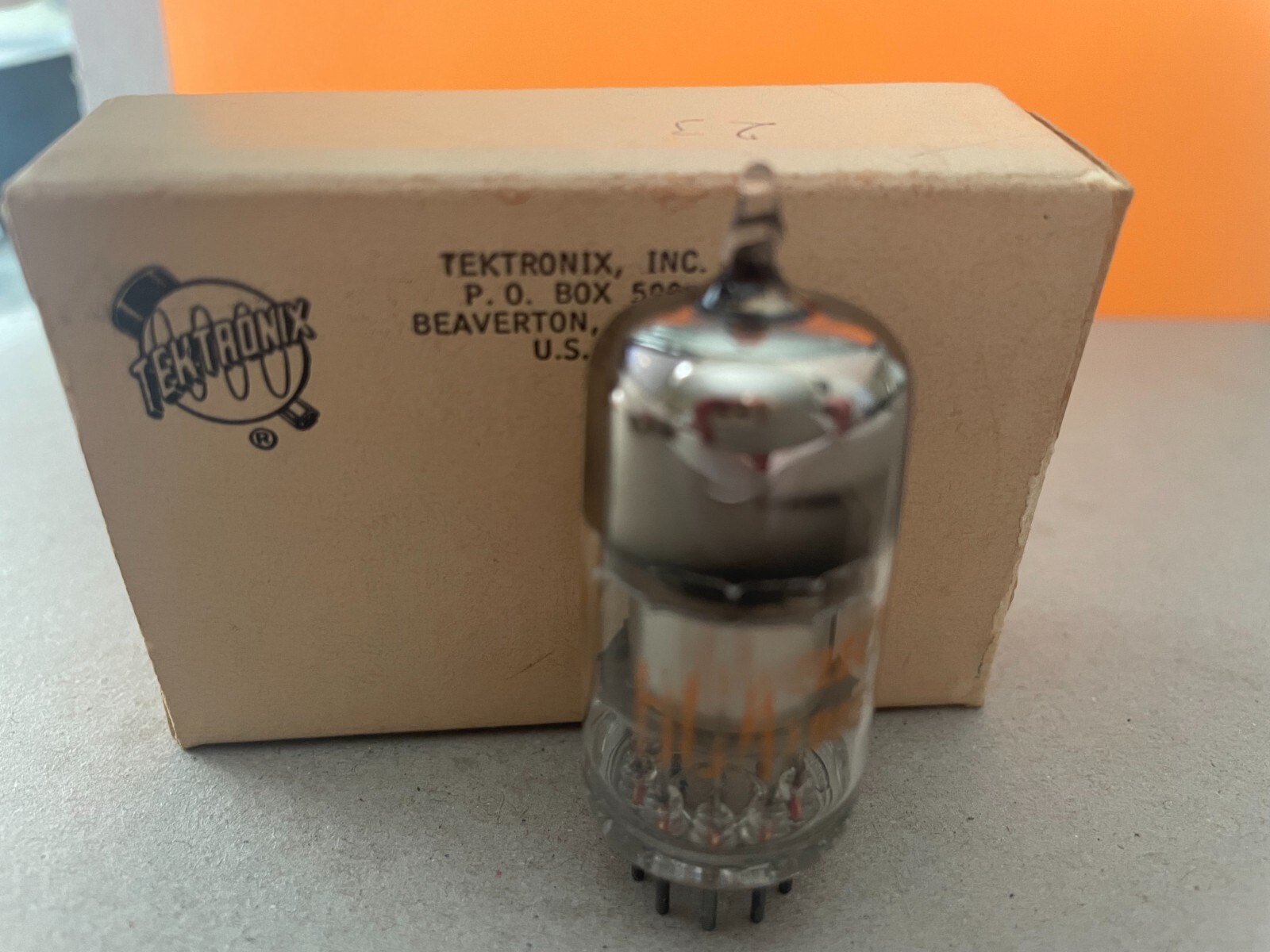 Vintage Tektronix 157-051 2772 Vacuum Tube