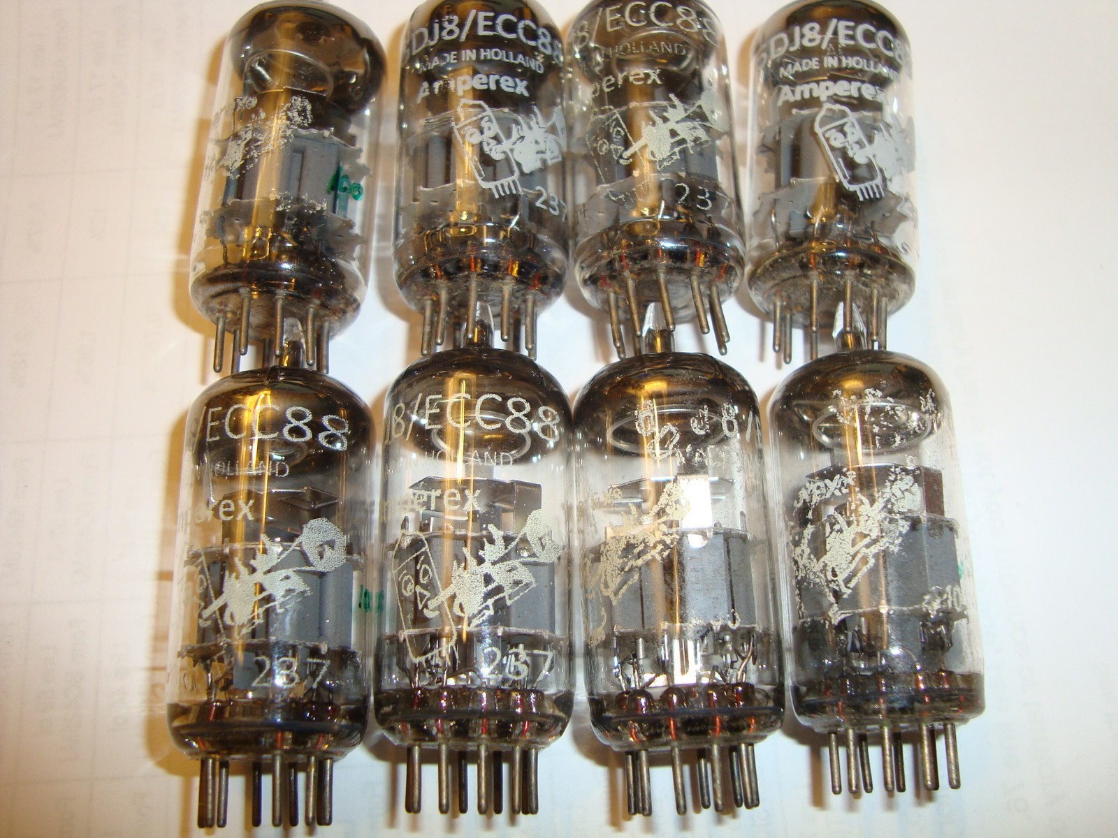 One Lot Eight 6DJ8 / ECC88 Tubes, Philips Amp B/B, Early Vintage 1962, Tested