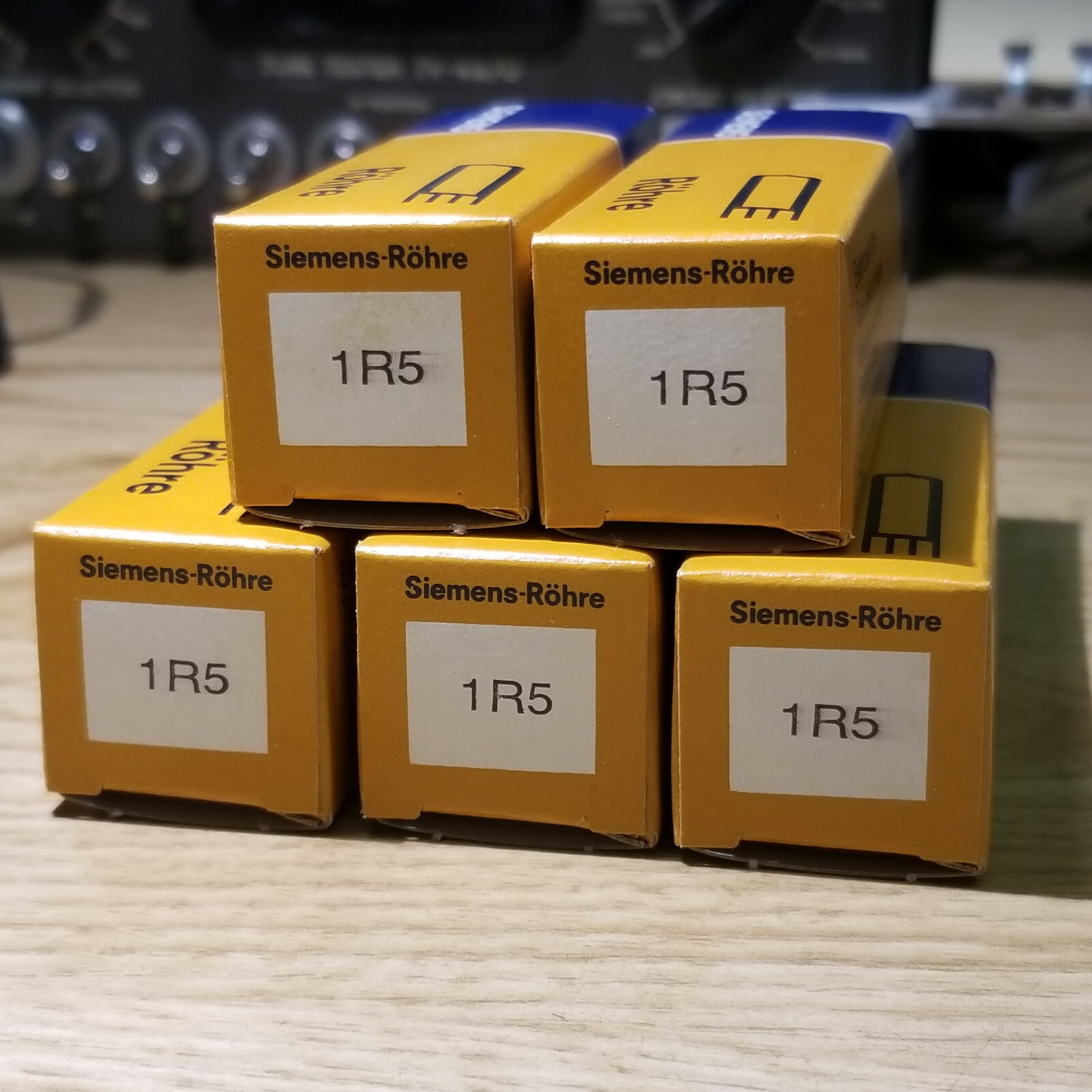 Five (5) 1R5/DK91 Vacuum Tubes Siemens Germany Absolutely Perfect. NOS NIB
