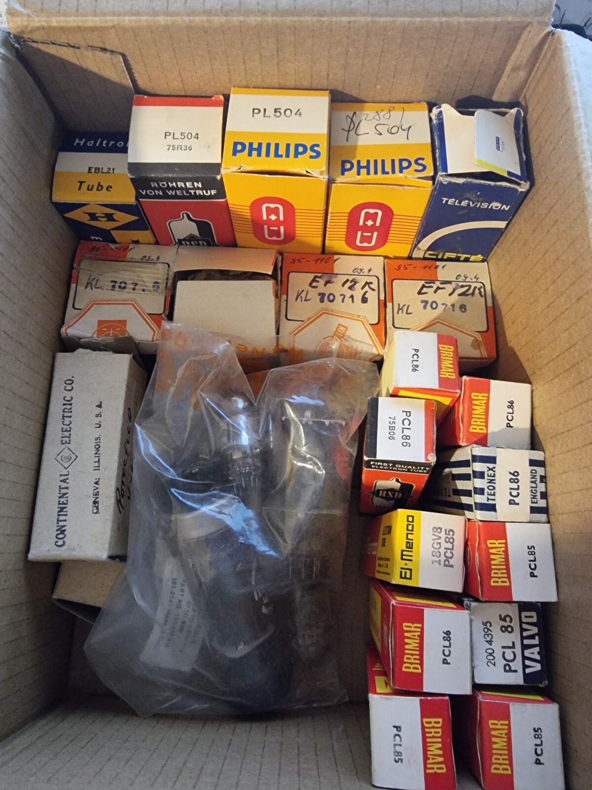 PCL85 – 18GV8 Brimar tube NOS