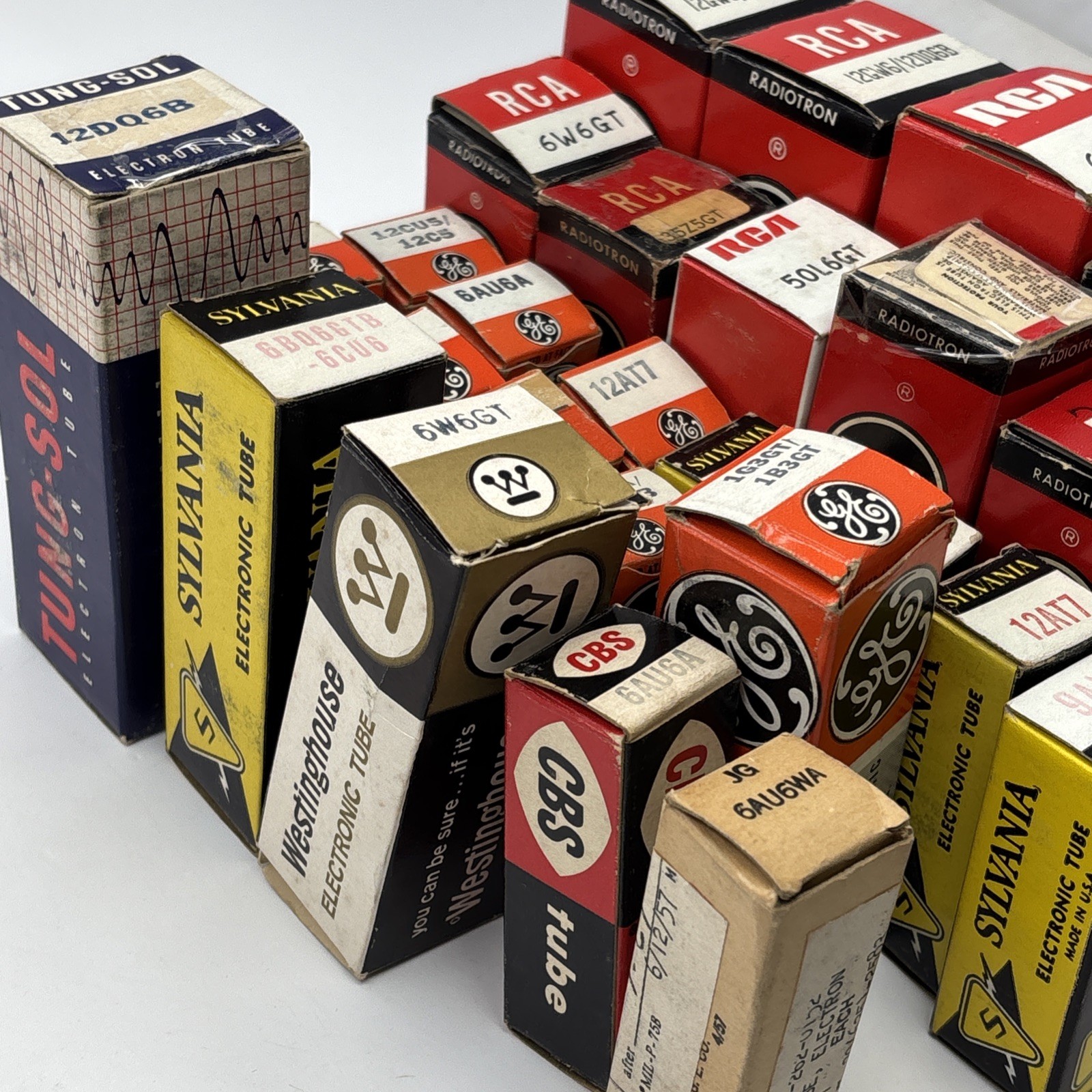 Vacuum Tube Lot RCA GE Sylvana Westinghouse CBS Tung Sol 28 Boxes 9 loose