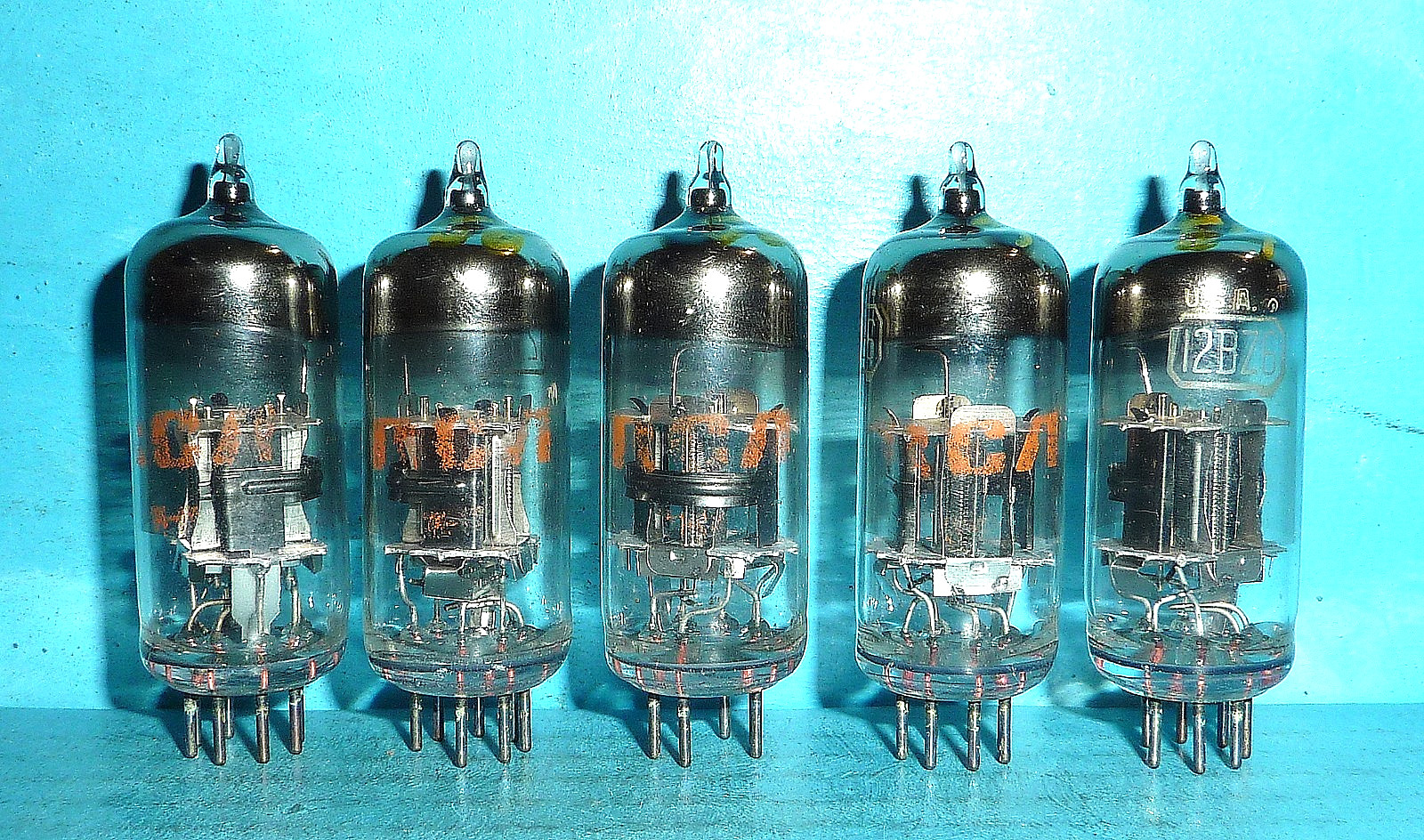 5 RCA 12BZ6 Tubes Halo Getter Black Plates Tested