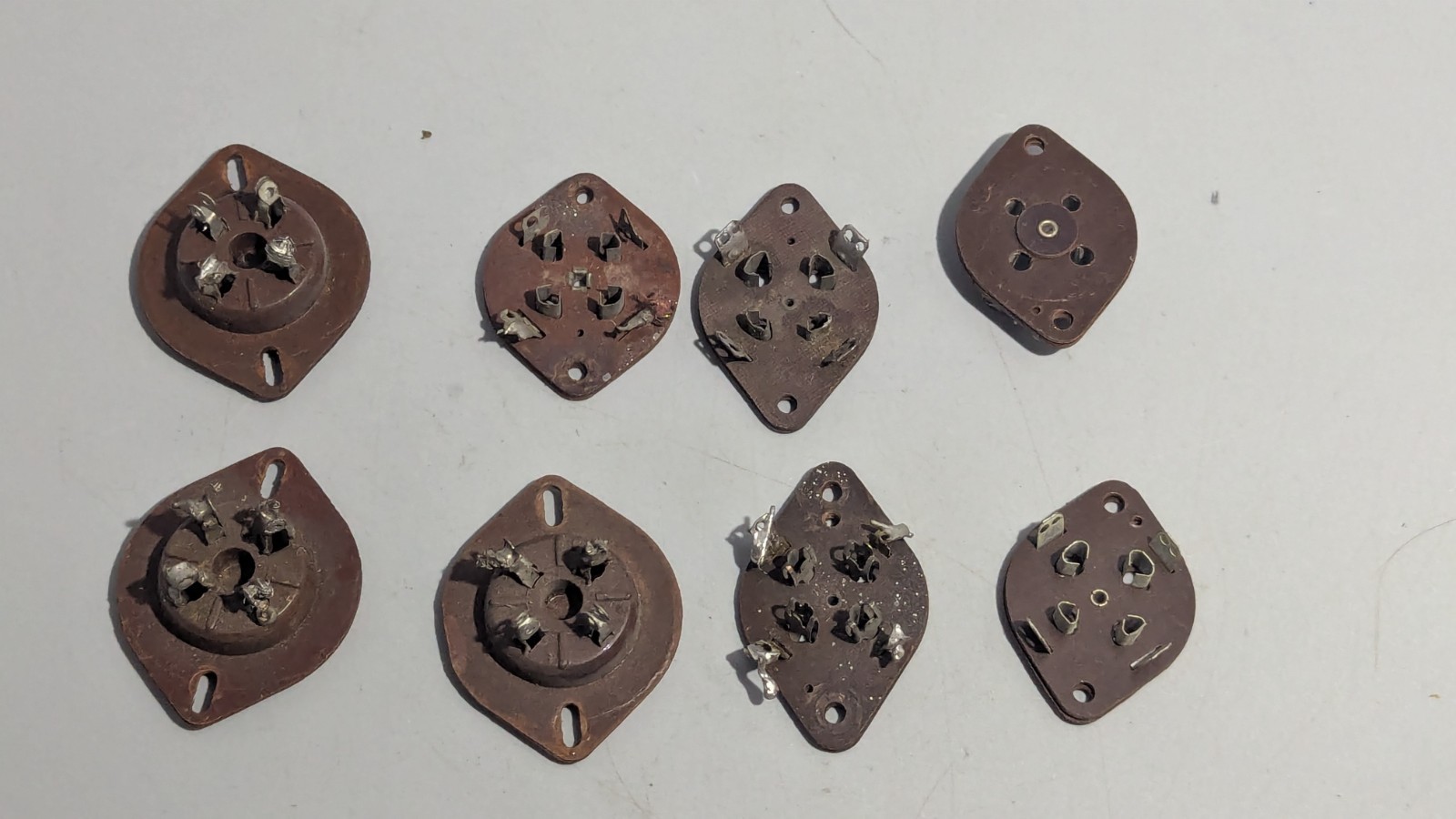 Vintage Vacuum Tube Socket Lot 4 Pin Radio Parts