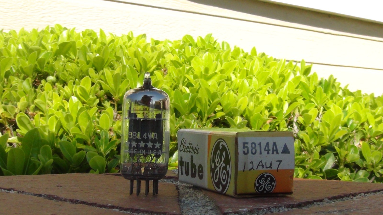 5814A 12AU7A NOS/NIB GE 5 Star Twin Triode Tube-1961-Tested-Free Shipping in US