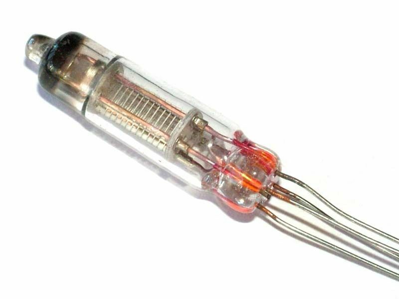 IV-15 a-g DM160 / 6977 tiny VFD tube Soviet Magic Green Glow DIY NEW 2pcs