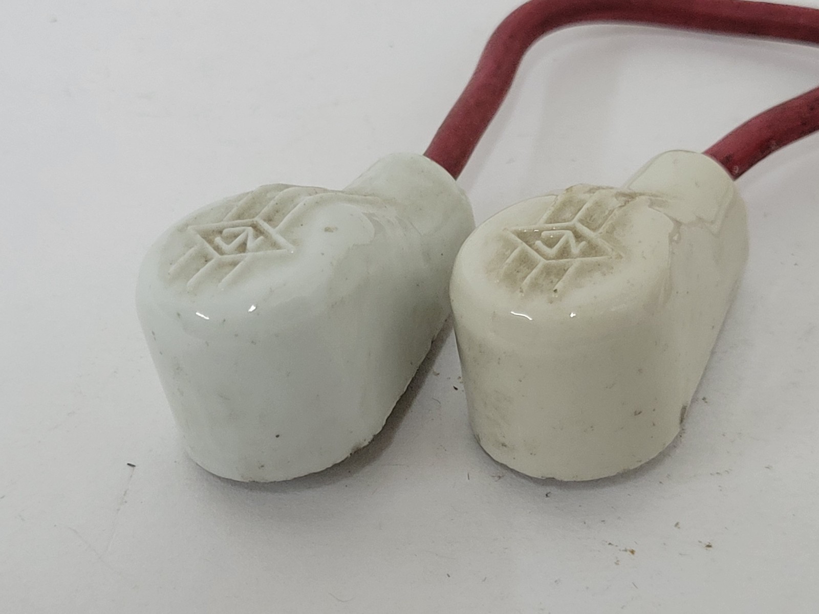 2X National Ceramic Vacuum Tube Plate Caps for 3B28 572B 811 813 866A 812 872