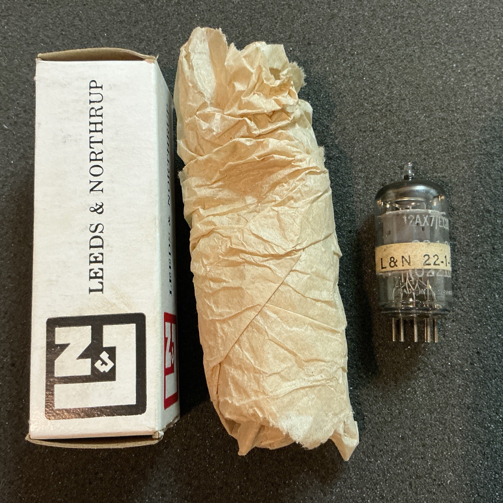 RARE Telefunken 12AX7 ECC83 SELECTED Tube Leeds Northrup B339 7025 CV492