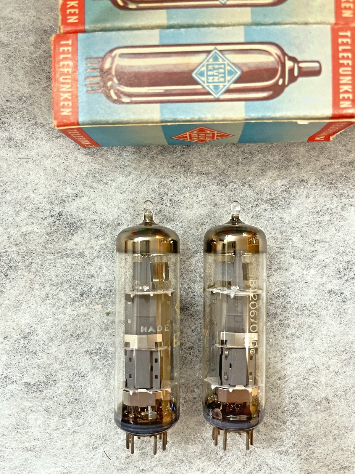 Telefunken ECL86 6GW8 NOS NIB Diamond Logo Made In Germany Matched Pair