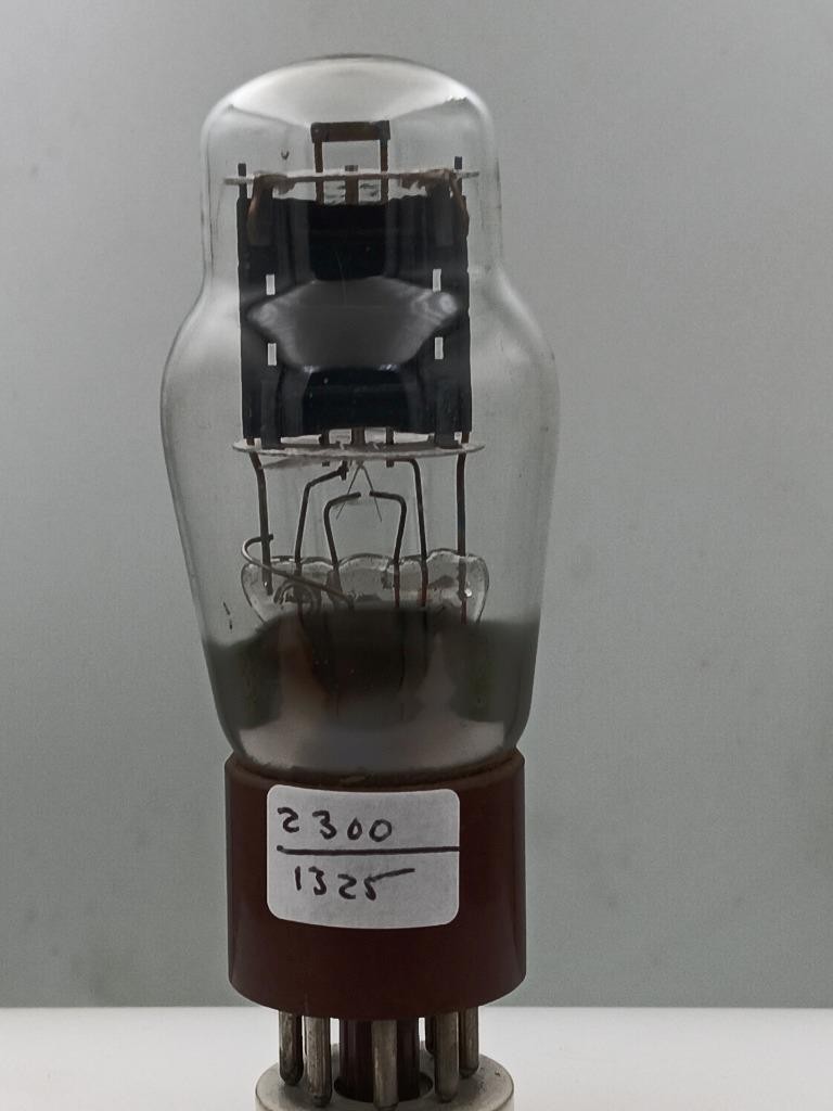RCA JAN CRC 1626 VT-137 Test NOS Black Plate Bottom D Getter Serious Tubes B194
