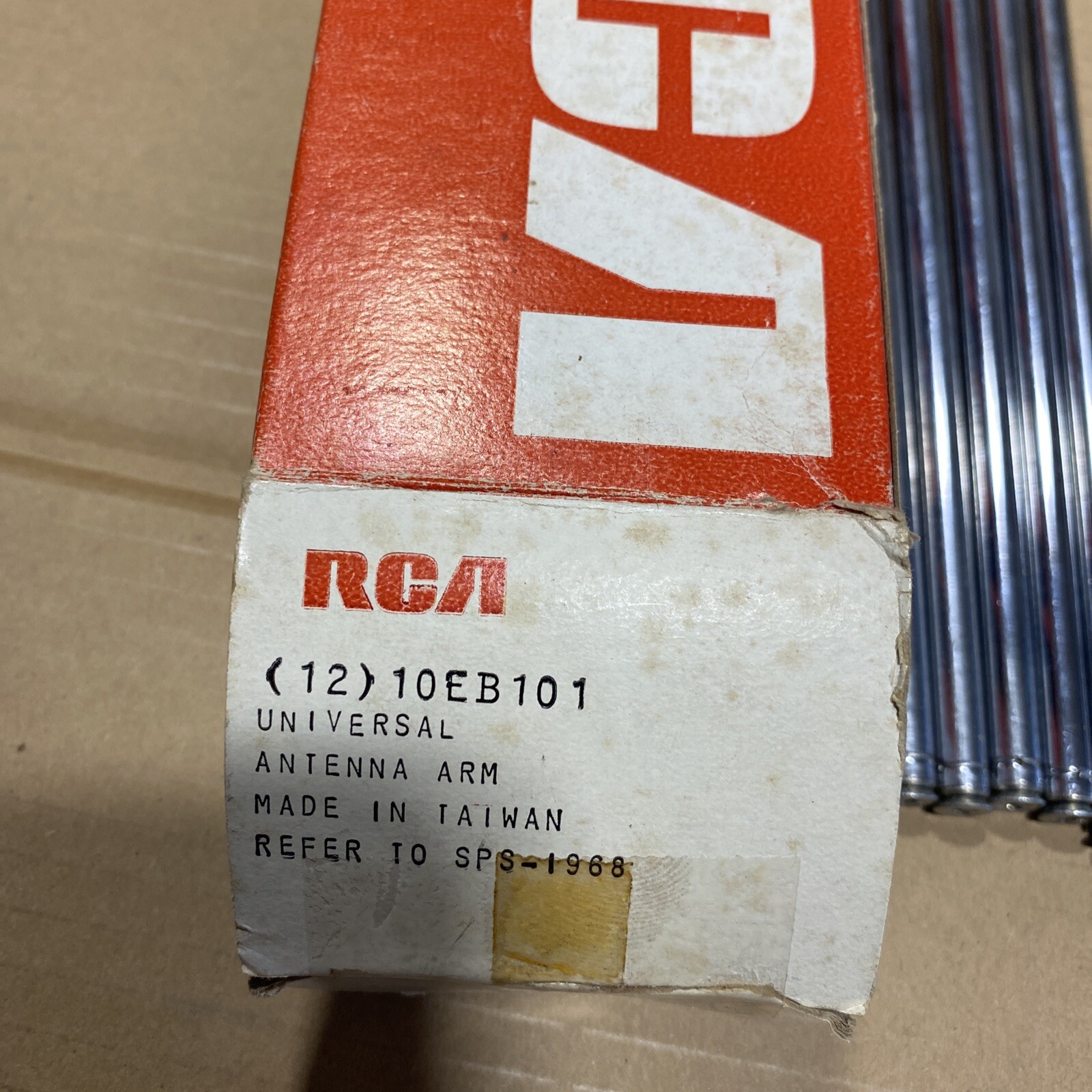 VINTAGE RCA UNIVERSAL TELEVISION ANTENNA ARM (12) 10EB101 NOS LOT OF 12