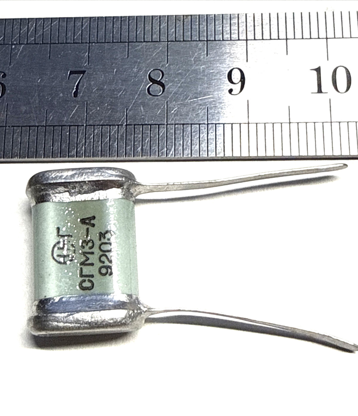one mica 150 pF Capacitor 350V Space Spanner C-5 Military Grade