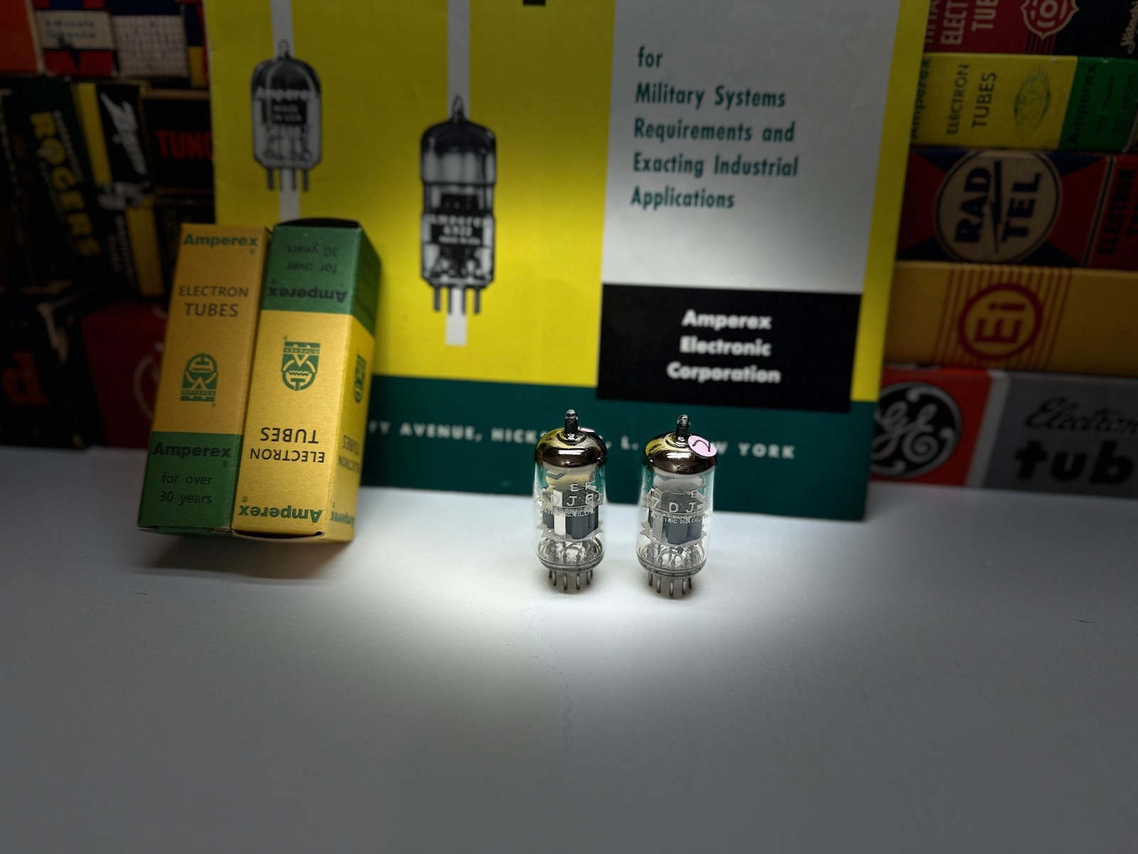 2x VintageNOS SameCode 1967 MiniwattPhilips 7DJ8 PCC88/Rare Top 6922 6DJ8 Sub