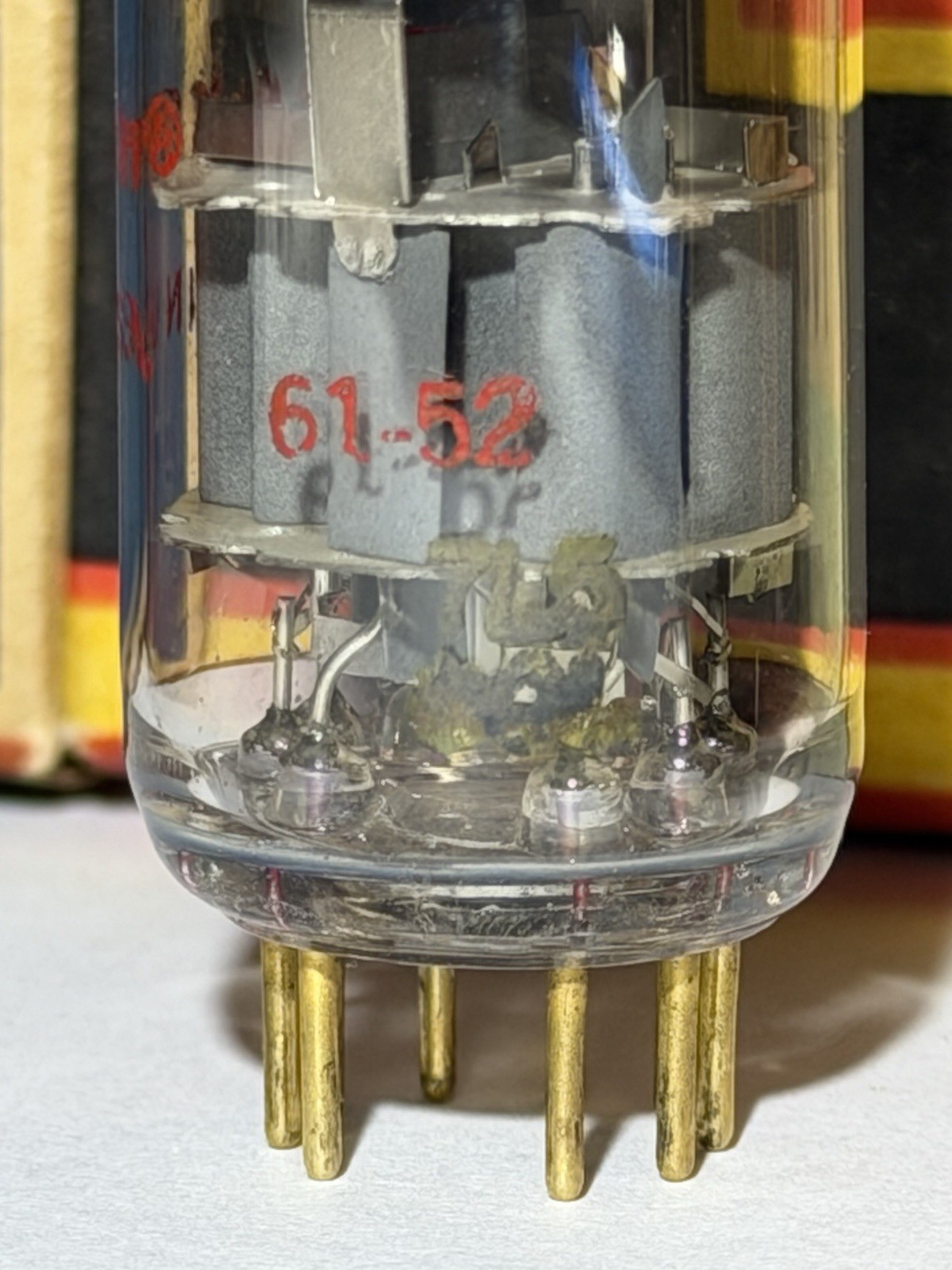 #1 AMPEREX NEW YORK / BECKMAN GOLD PIN 6922 TUBE CODES 7L5/*0L & 61-52 TV7 TEST