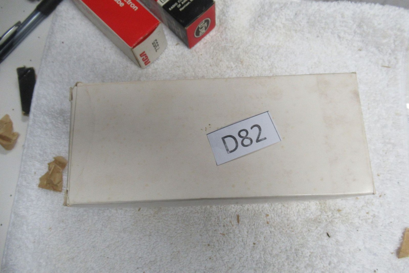 Telefunken Valve RS391, with socket