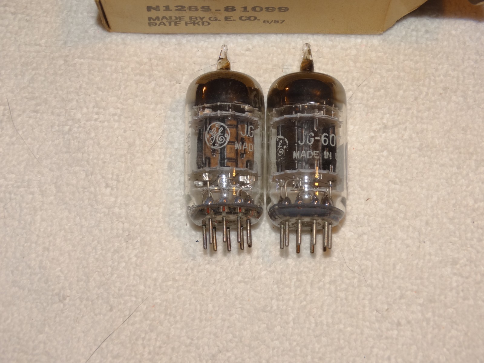 2 x JG-6072 (12AY7)G.E. Tubes*Black Plates*3-Mica*Super Strong Matched Pair*#R10