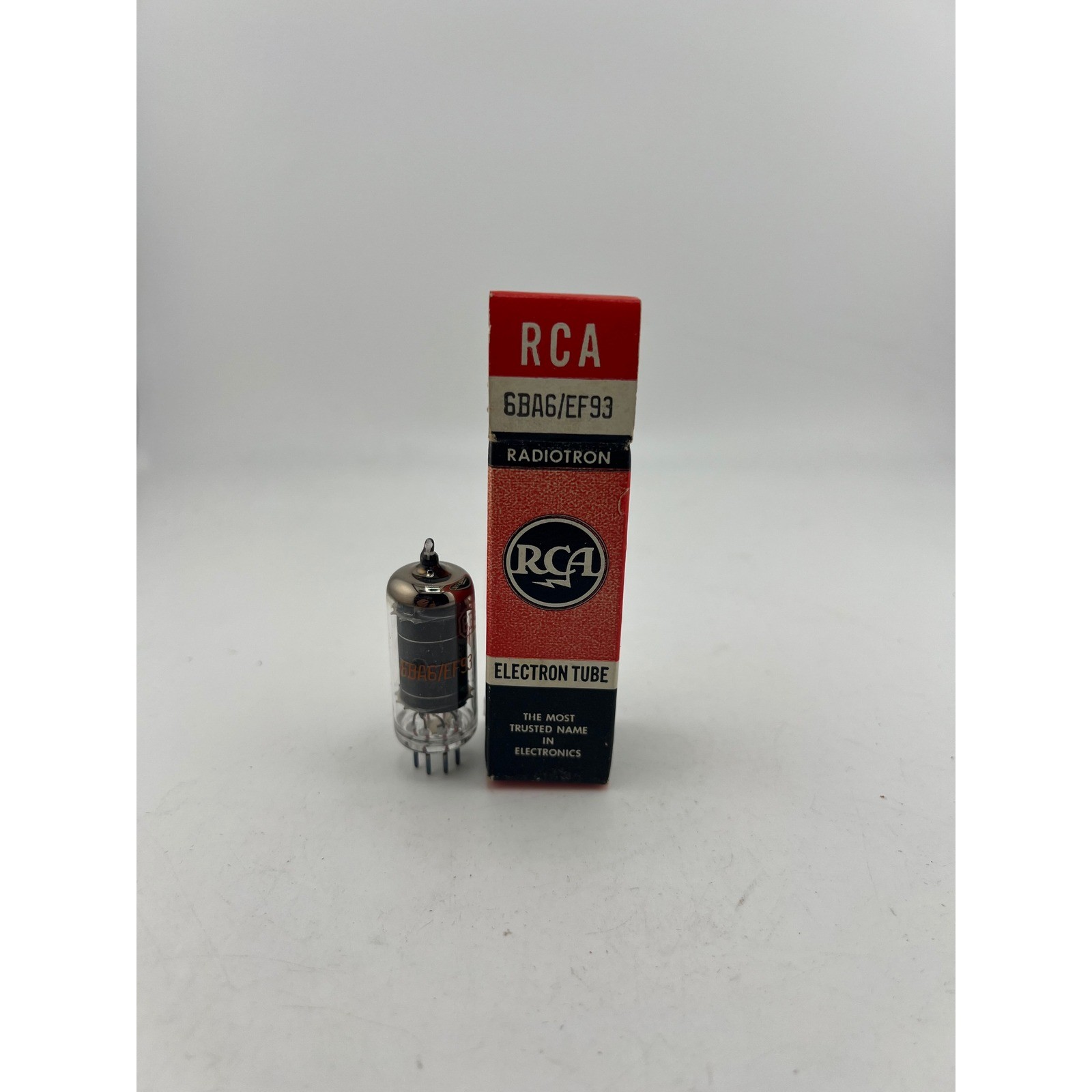 RCA 6BA6 EF93 Radiotron Electron Vacuum Tube Vintage Made in USA NOS Boxed
