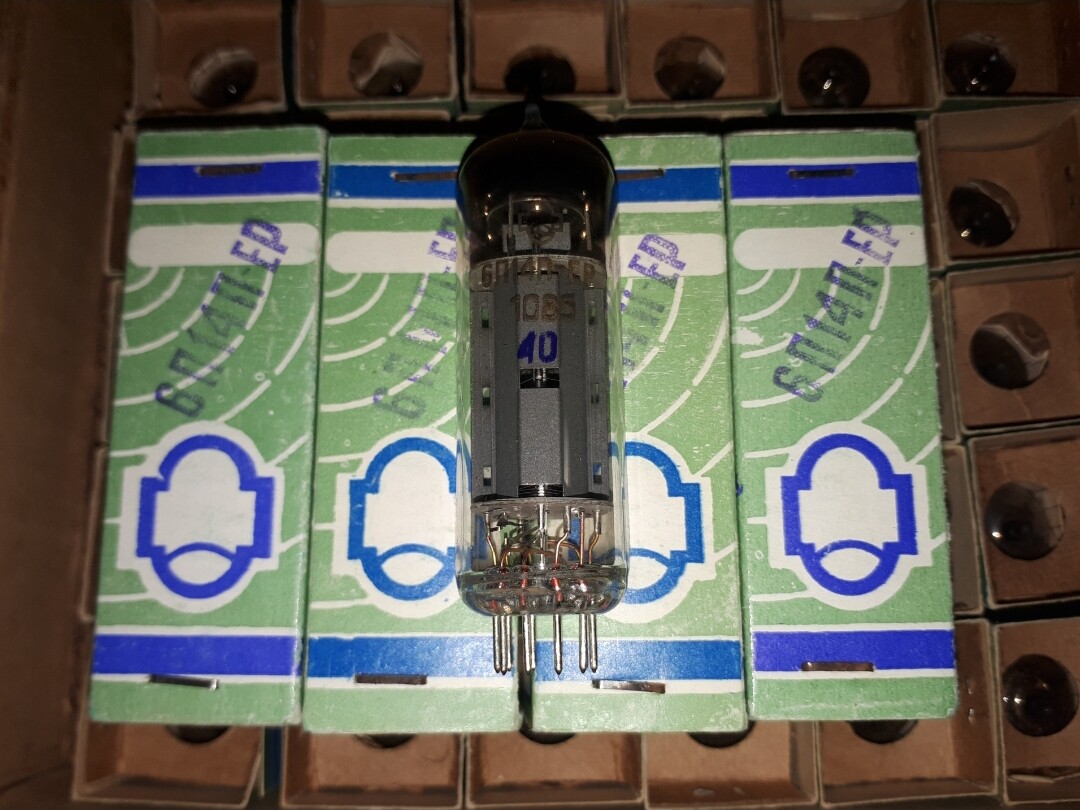 4 x REFLECTOR 6P14P-ER EL84 Tubes