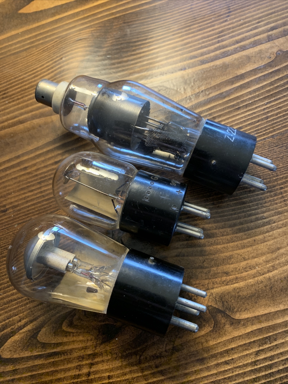 LOT OF 3 Vintage Vacuum Tubes- Raytheon B-H, Visatron 71A, United Electronics B7