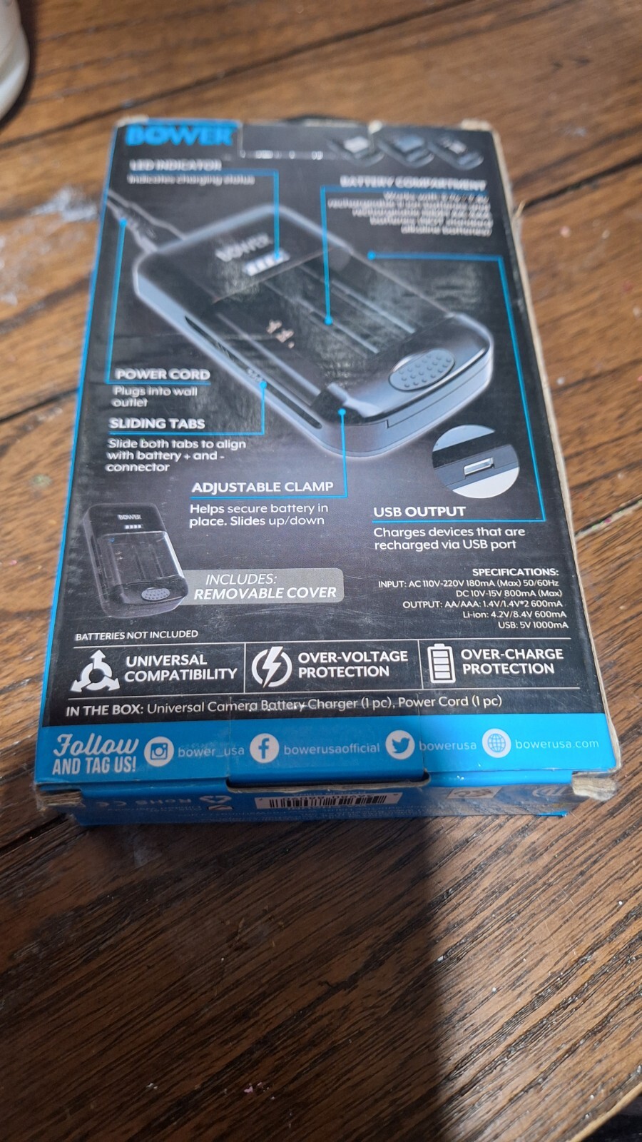 Bower Universal Battry Charger