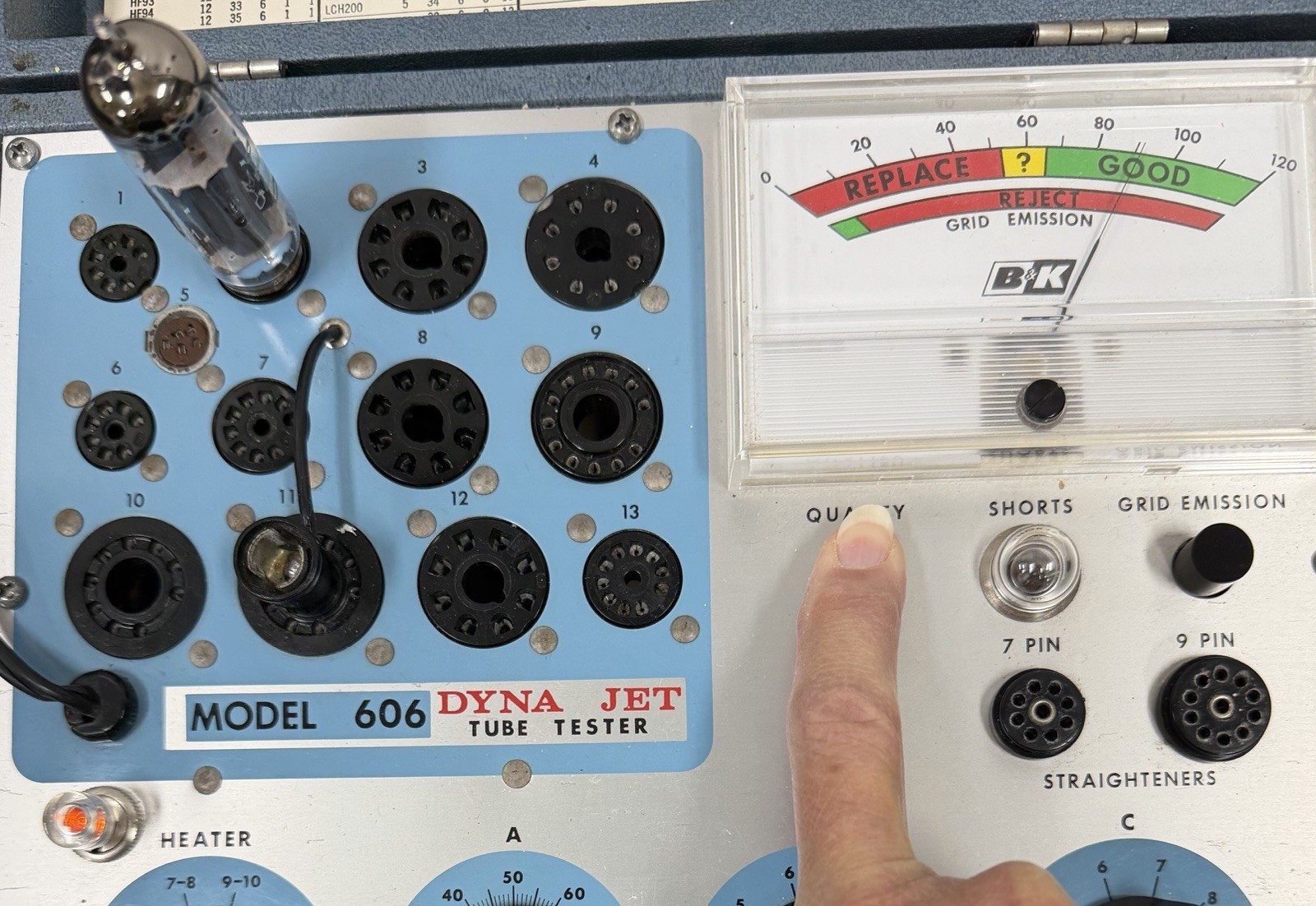 Pair TUNGSGRAM EL84 Tubes Two Hole Gray Plate TESTED for GM, Current, Emissions