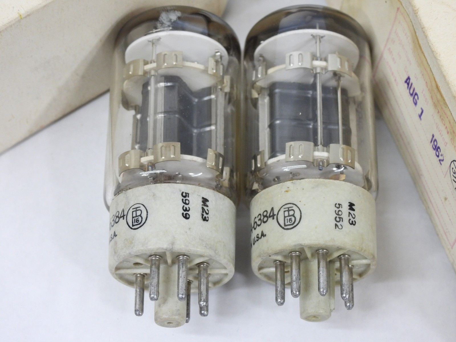 Bendix JAN CEA 6384 Vintage 1960 NOS Select Audio Tube Pair (nicely matched)