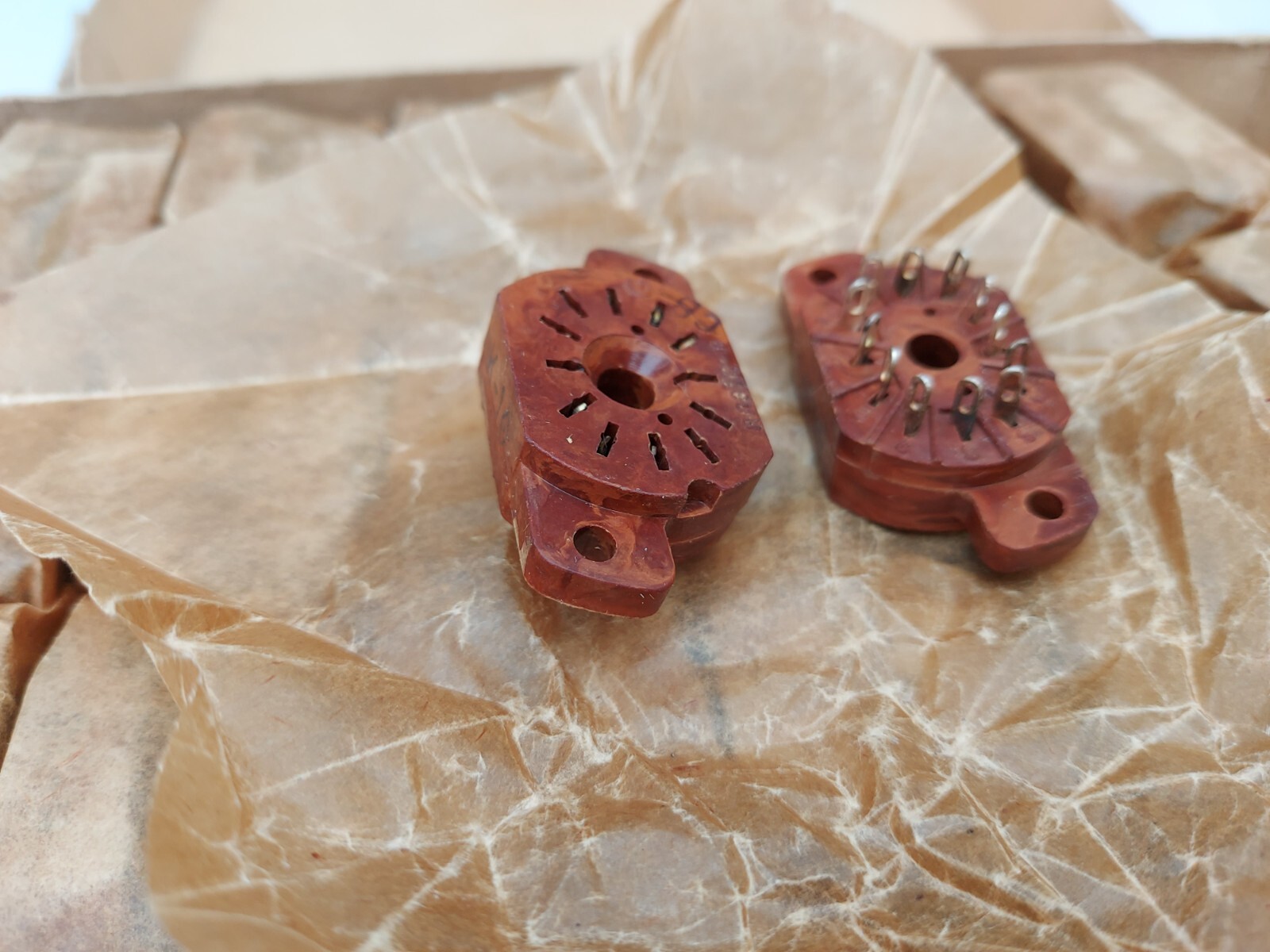 New PL31A-P LOT OF 1 NIXIE TUBE SOCKET IN-12A (B) IN-15A (B) IV-22 NEW