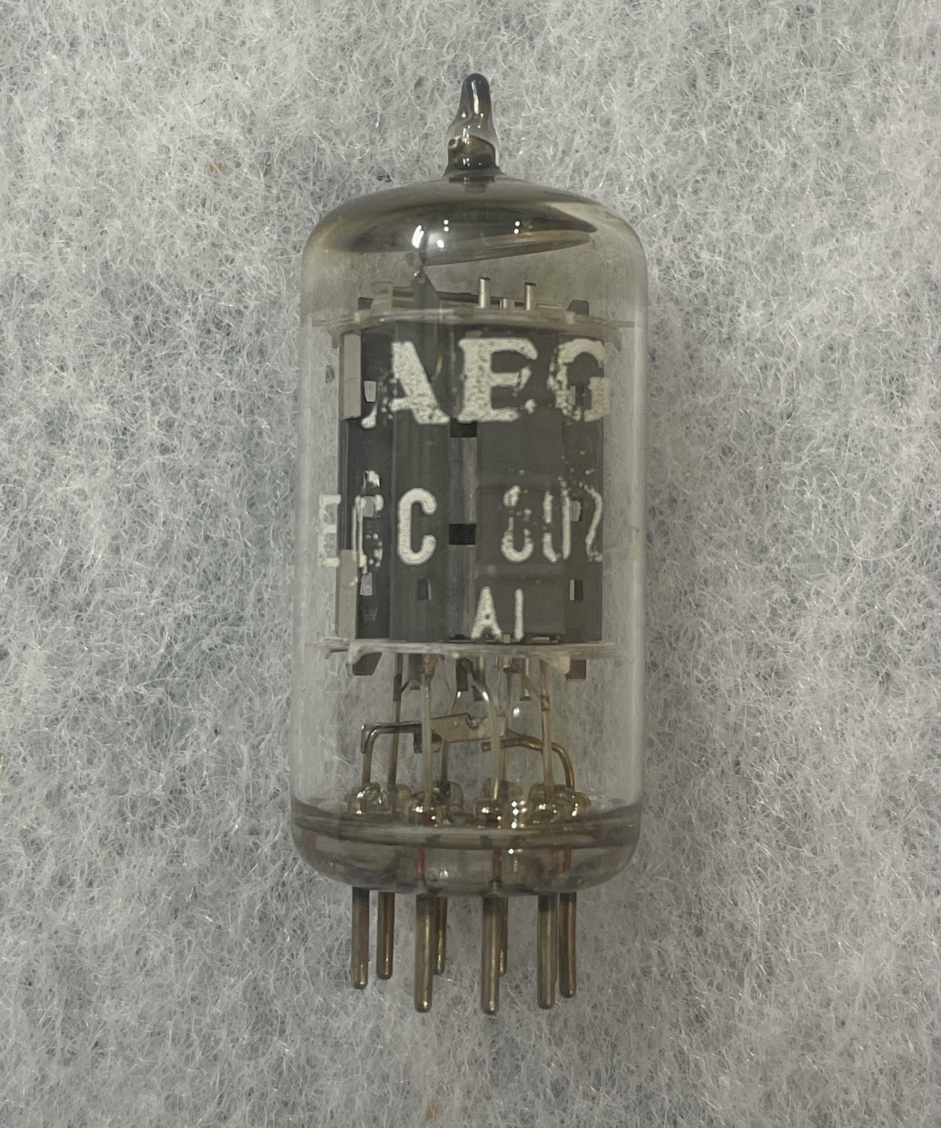 Telefunken ECC802S ECC82 12AU7 Diamond Bottom Ribbed NOS Tested Balanced