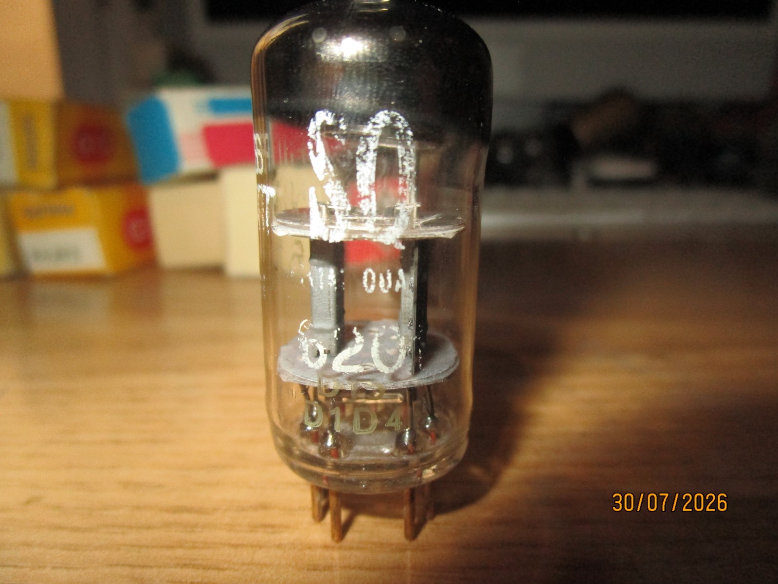 6201 GOLD PIN MINIWATT SQ DF5 CODE PINCHED WAIST ECC801S TUBE VALVE LAMPE TUBE