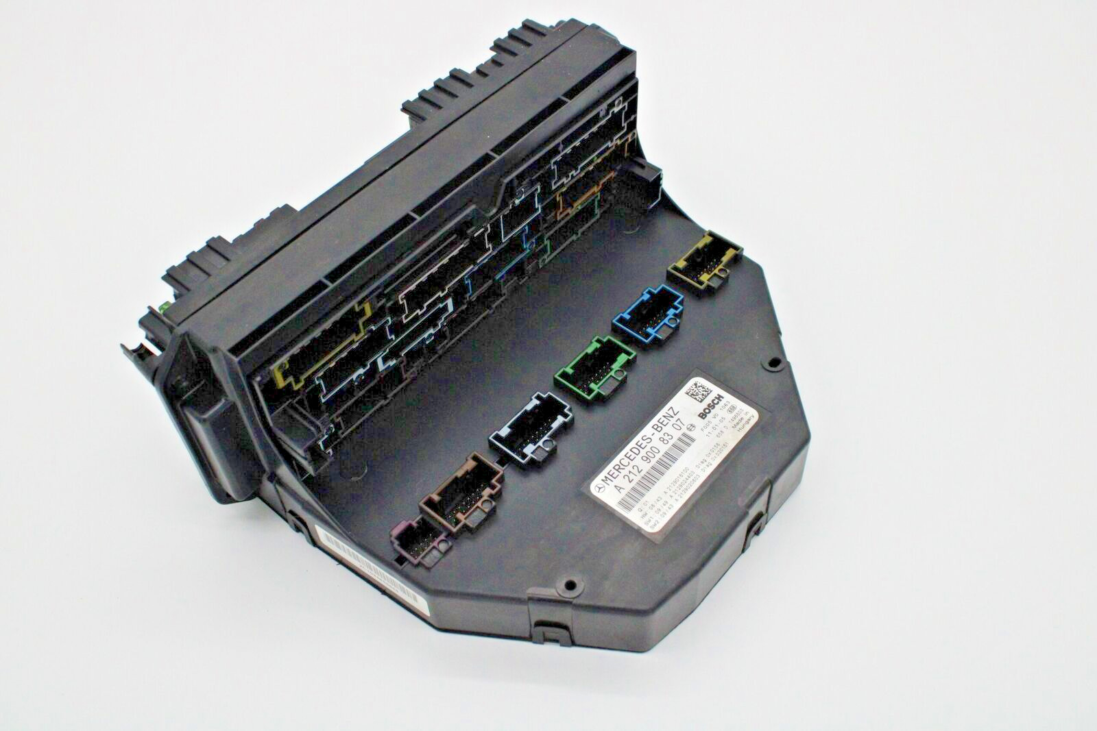 Mercedes E-Class Fuse Box A2129008307 A 212 900 83 07 F005V01063