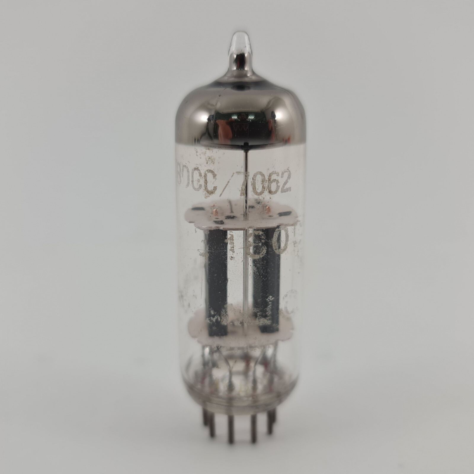 1 X E180CC / 7062 NATIONAL TUBE. 1960s PHILIPS PROD. COPPER RODS. 32. CH166