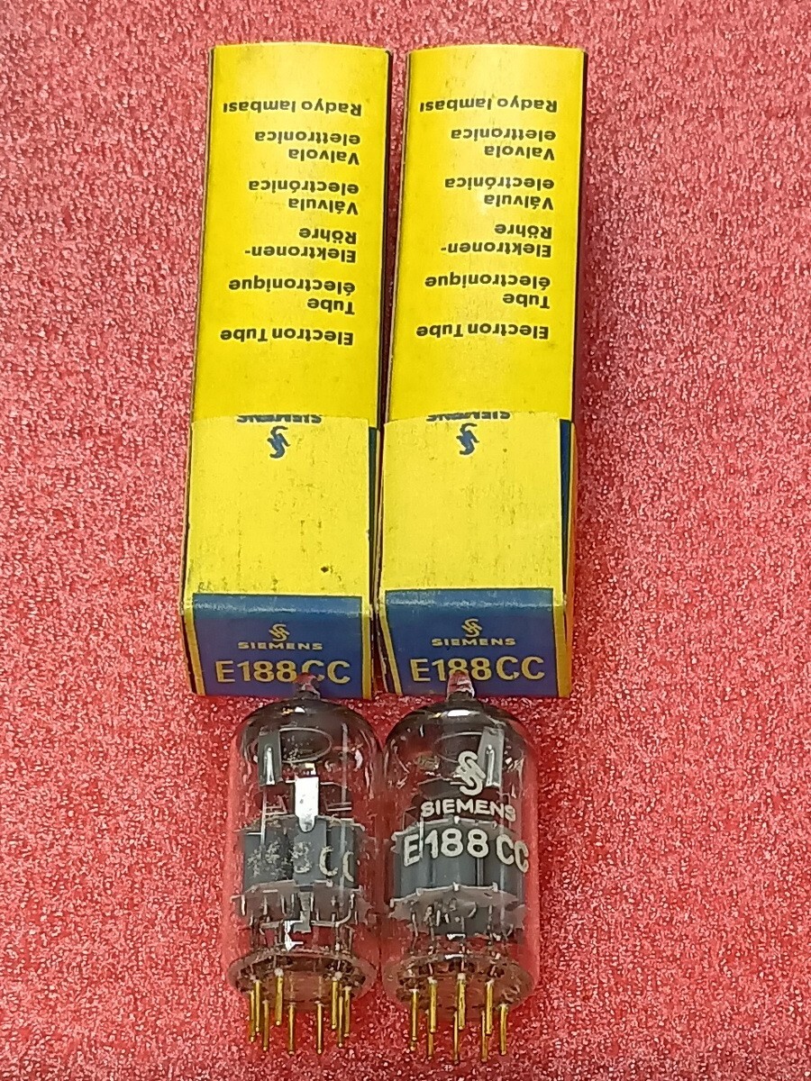 SIEMENS E188CC 7308 electron tube Made in Germany Gray shield