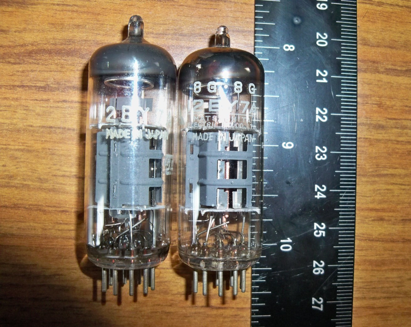 2 Strong Matched Matsushita Short Gray Plate O Getter 12BY7A Tubes